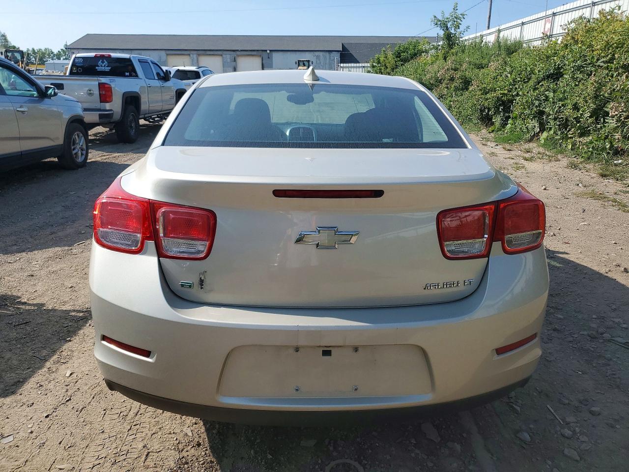 2015 Chevrolet Malibu 1lt Gold vin: 1G11C5SL1FF287833