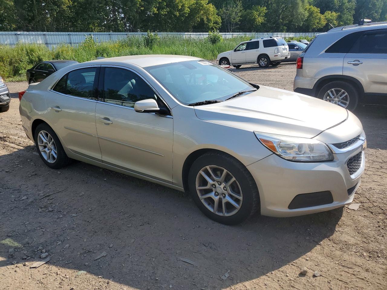 2015 Chevrolet Malibu 1lt Gold vin: 1G11C5SL1FF287833