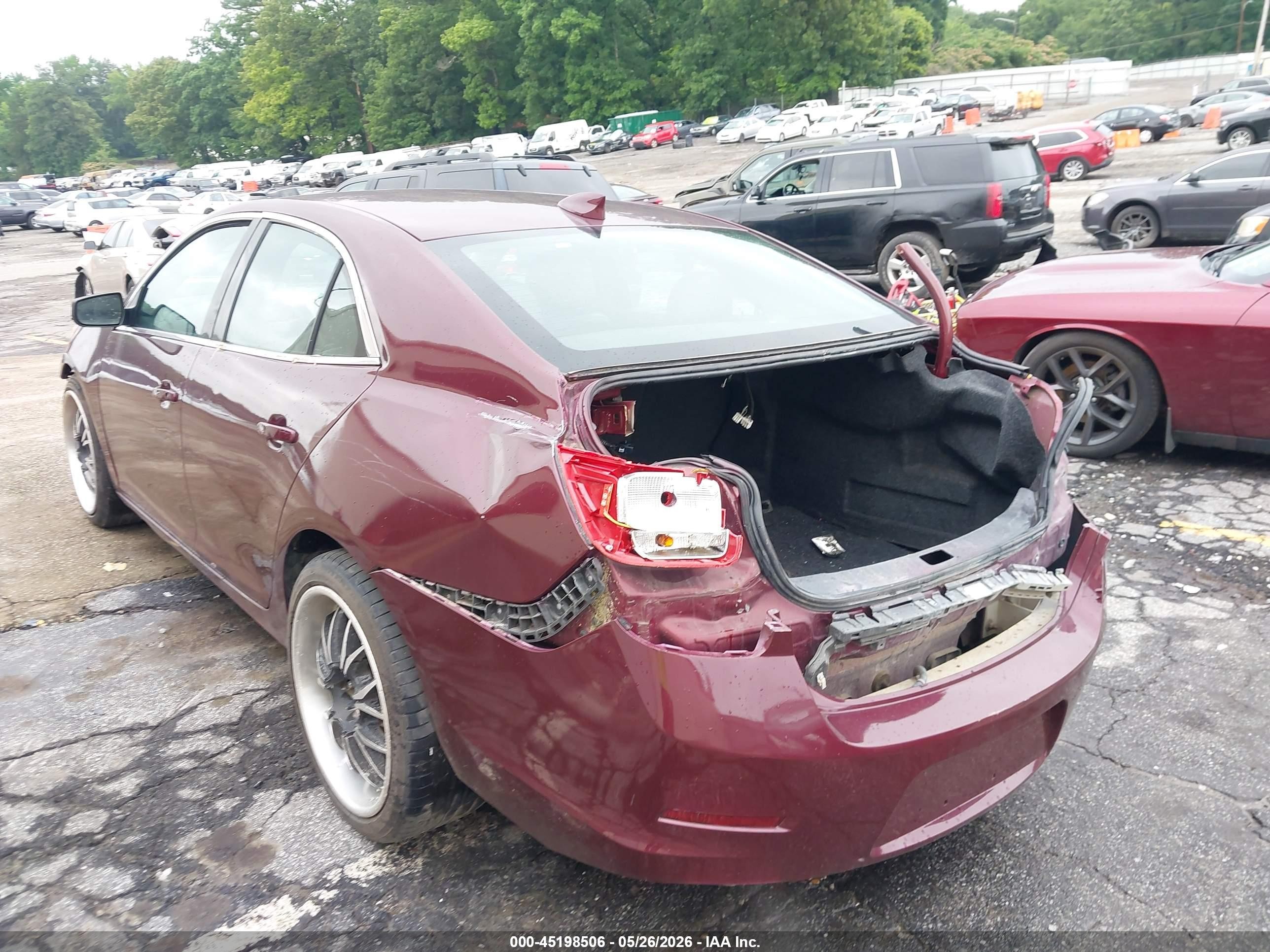 2015 Chevrolet Malibu 1lt Maroon vin: 1G11C5SL1FF346024