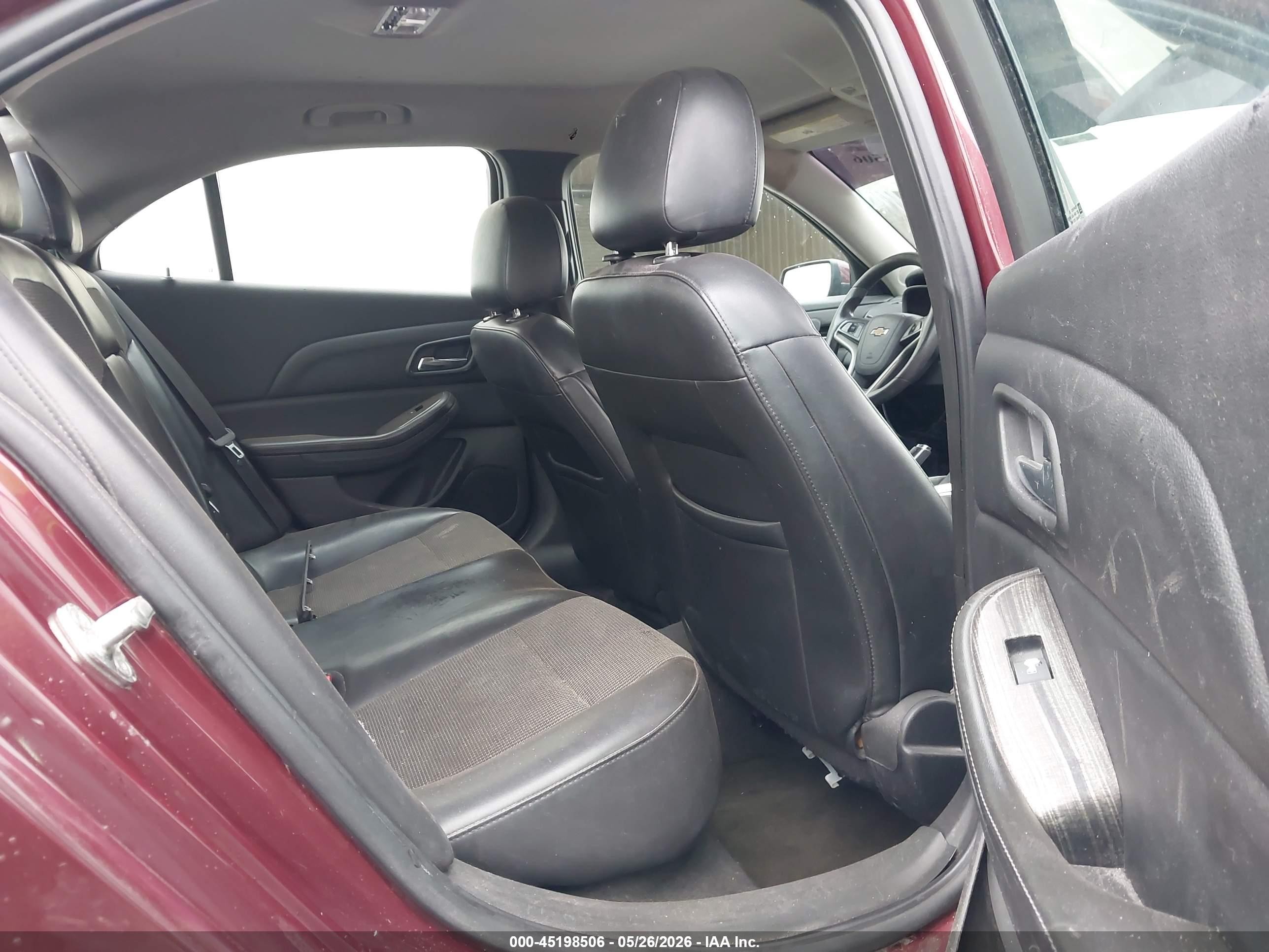 2015 Chevrolet Malibu 1lt Maroon vin: 1G11C5SL1FF346024