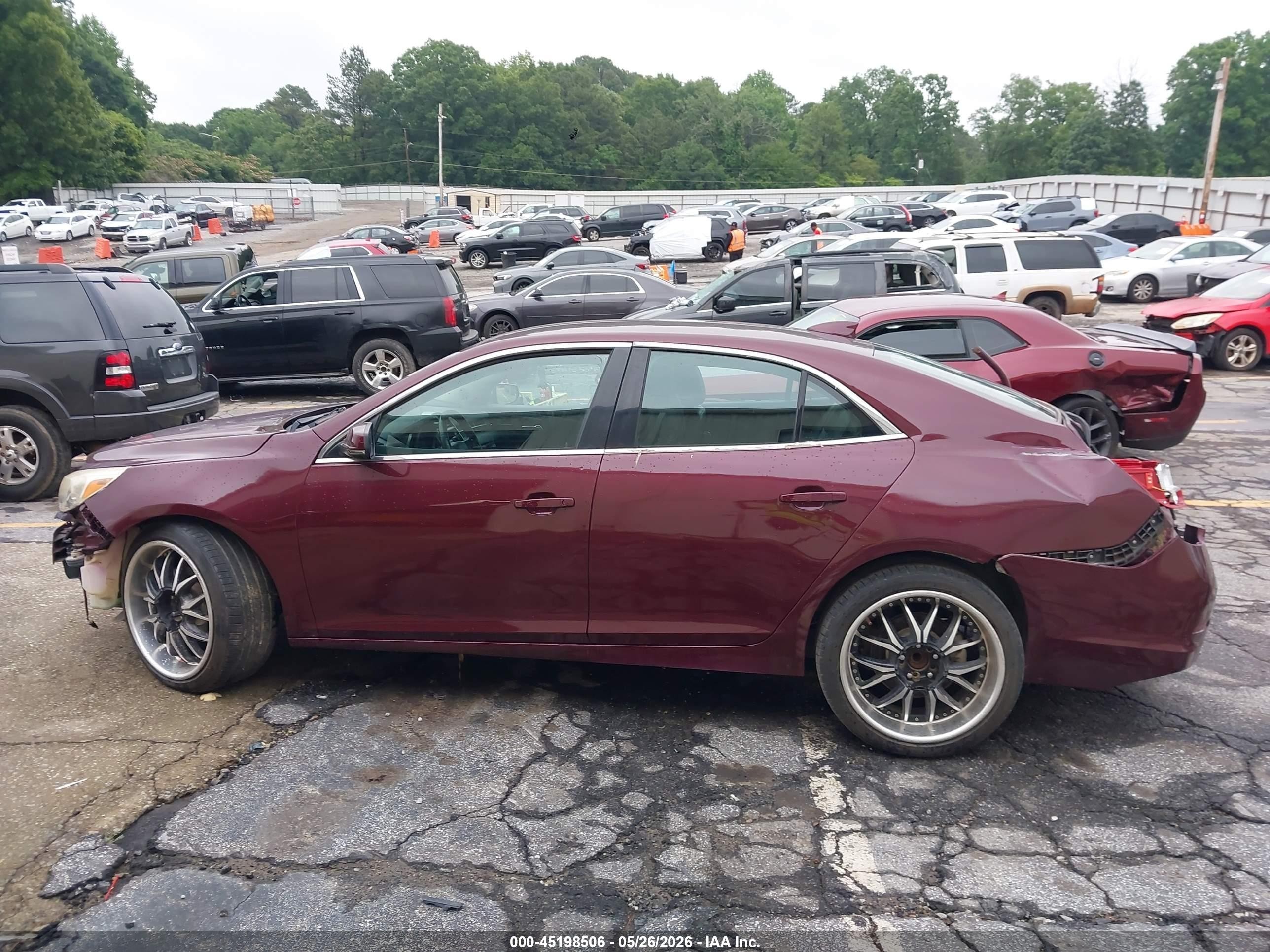 2015 Chevrolet Malibu 1lt Maroon vin: 1G11C5SL1FF346024