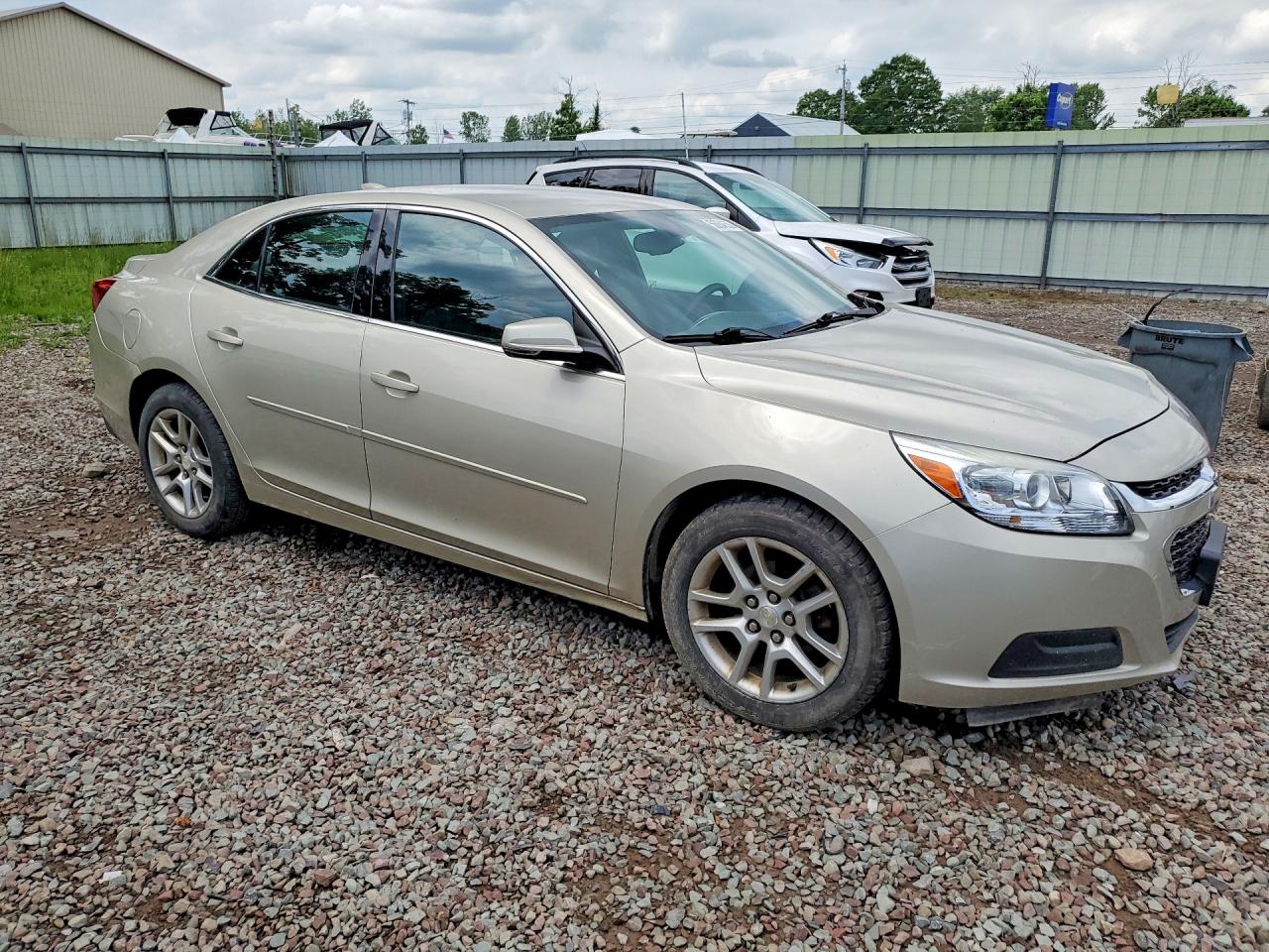 2015 Chevrolet Malibu 1lt Gold vin: 1G11C5SL1FF350901