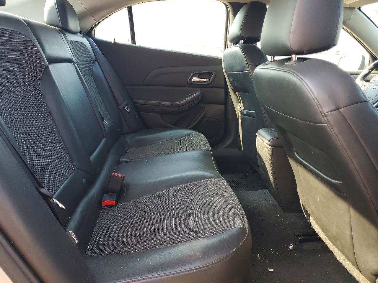 2015 Chevrolet Malibu 1lt Серебряный vin: 1G11C5SL1FU151357