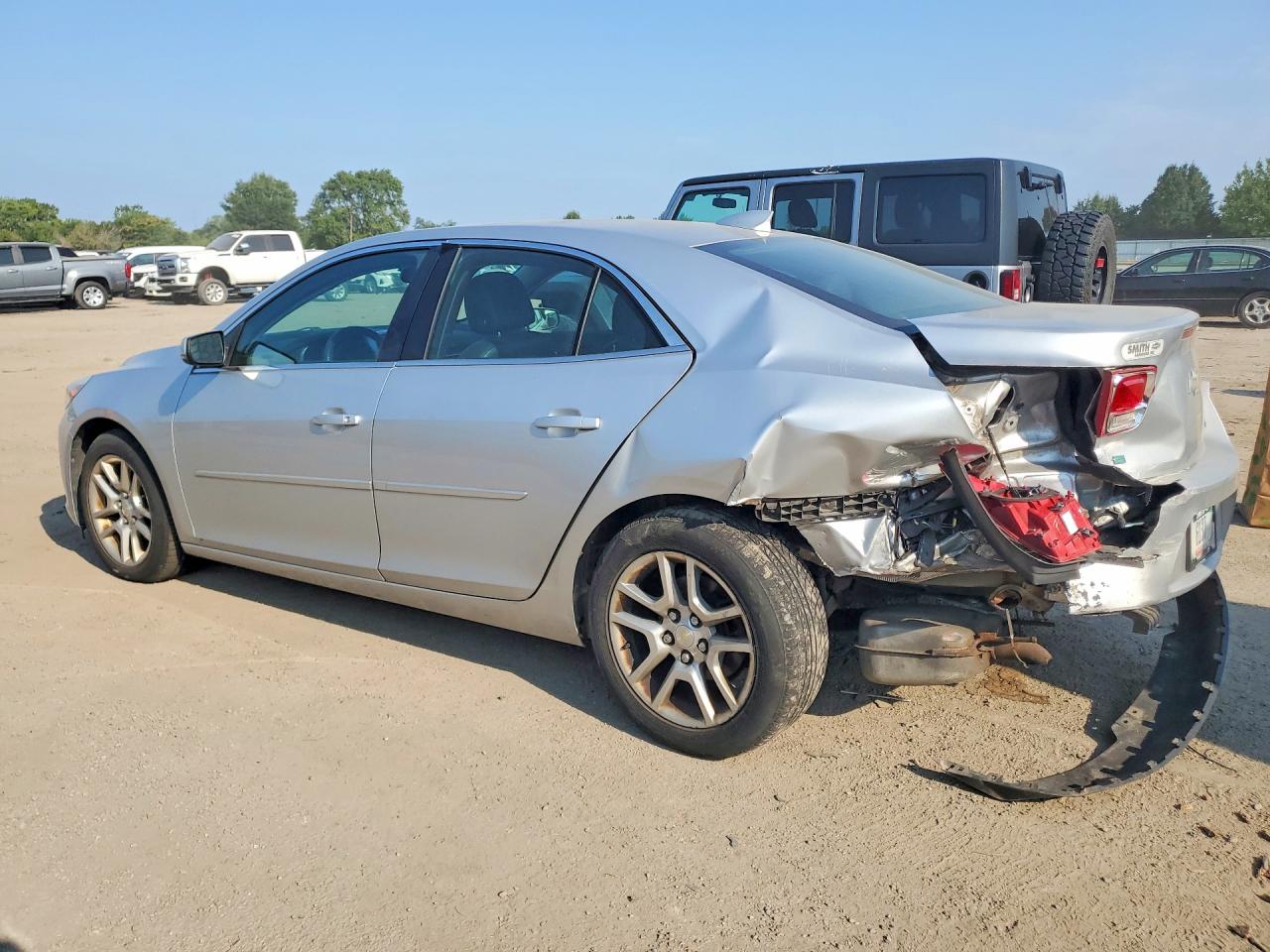 2015 Chevrolet Malibu 1lt Серебряный vin: 1G11C5SL1FU151357