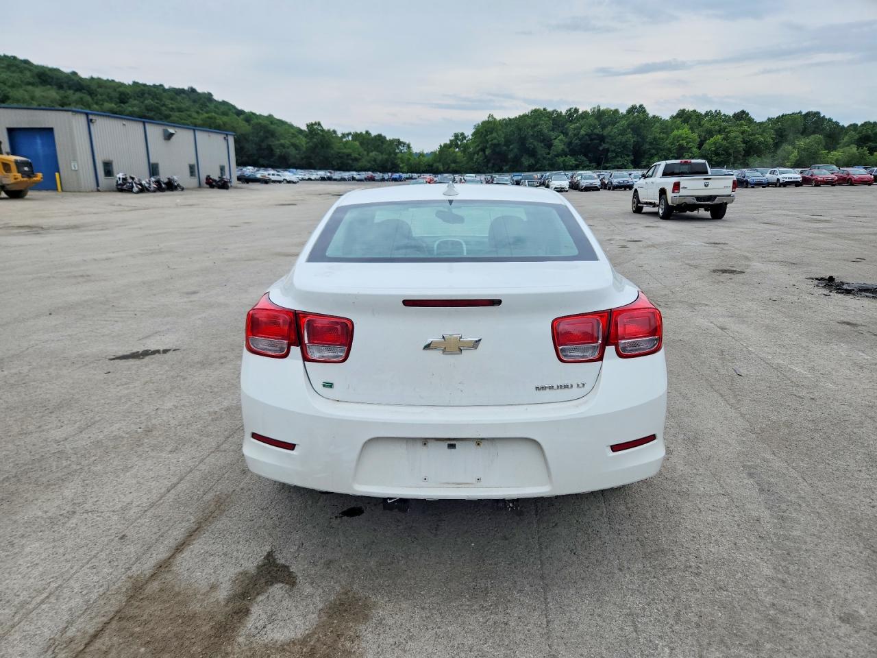 2015 Chevrolet Malibu 1lt White vin: 1G11C5SL1FU152914