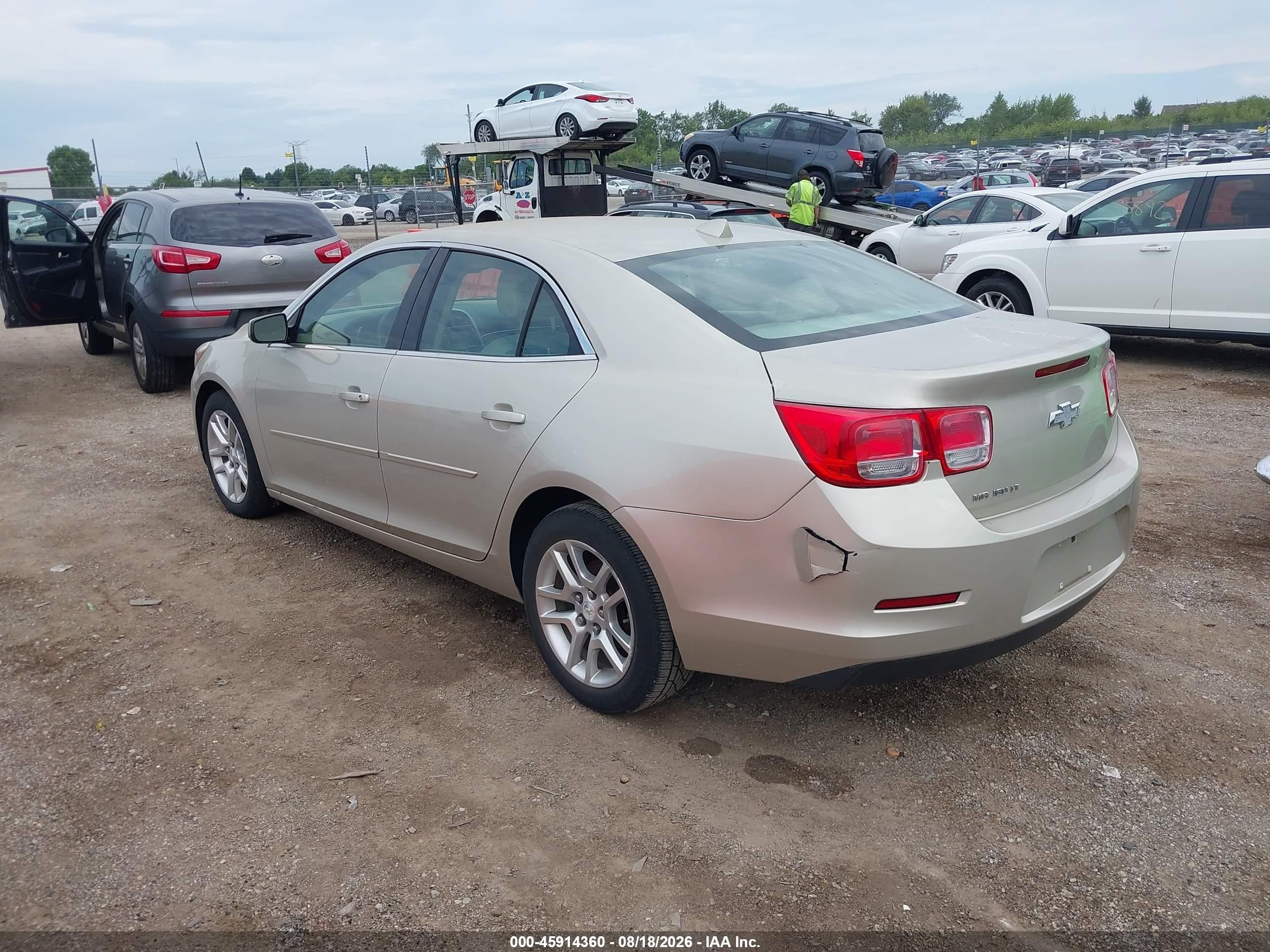 2014 Chevrolet Malibu 1lt Золотой vin: 1G11C5SL2EF131640