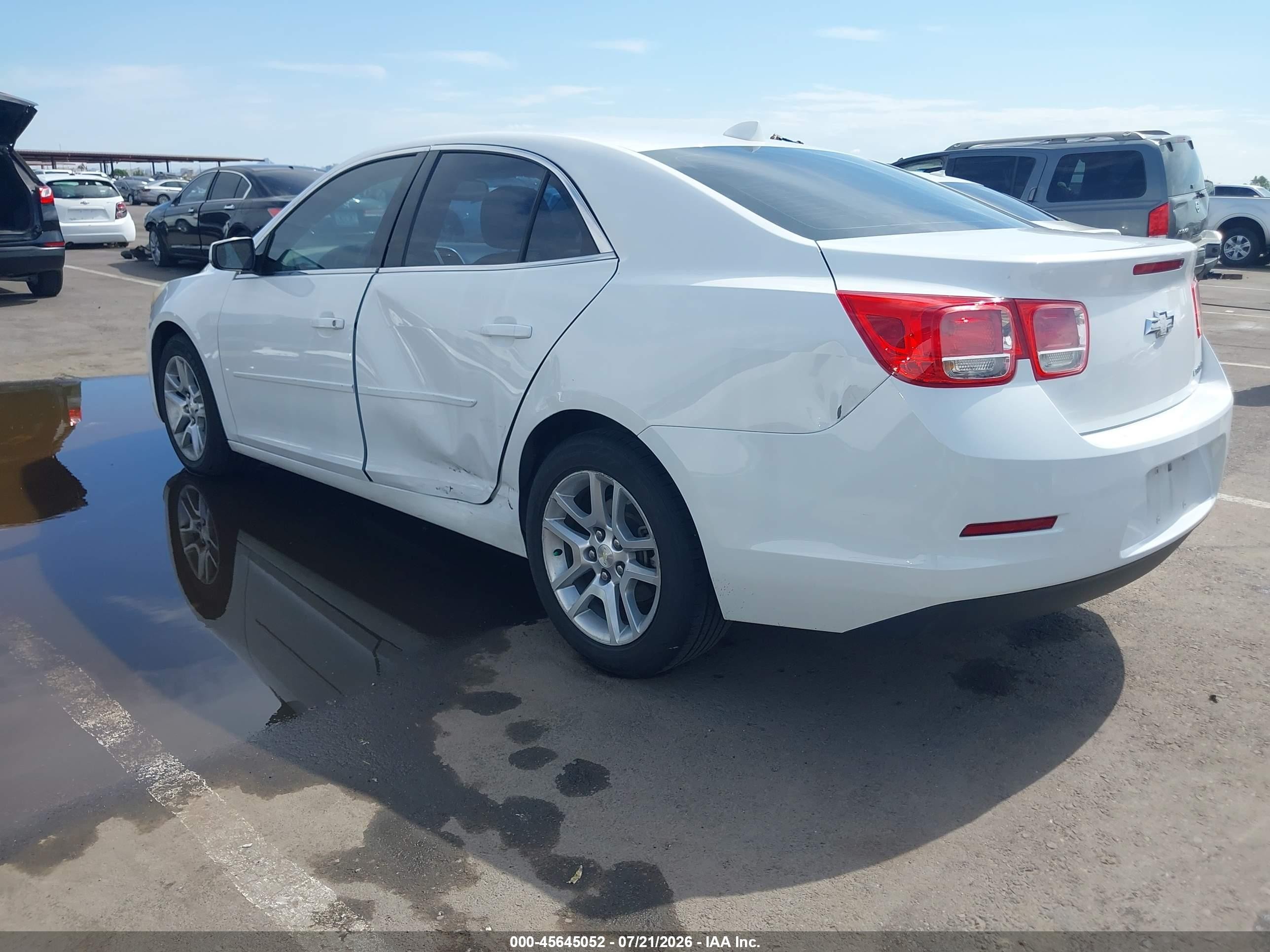 2014 Chevrolet Malibu 1lt White vin: 1G11C5SL2EF139317