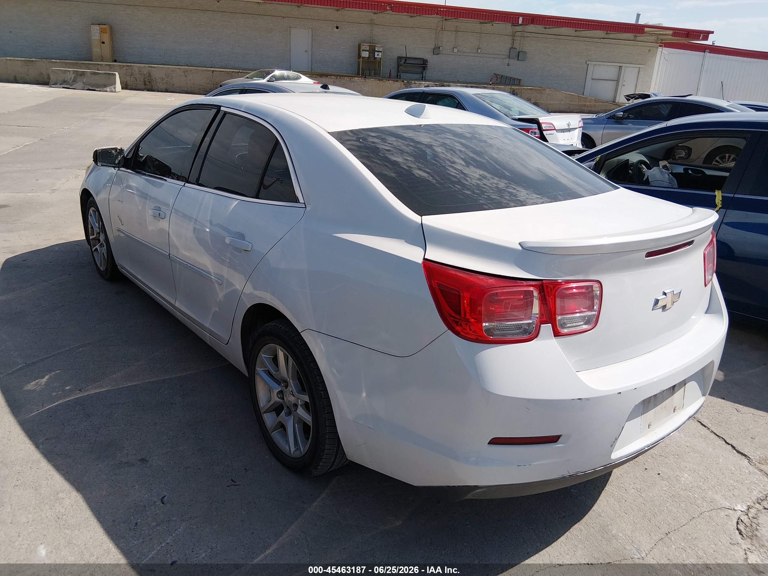 2014 Chevrolet Malibu 1lt White vin: 1G11C5SL2EF155629