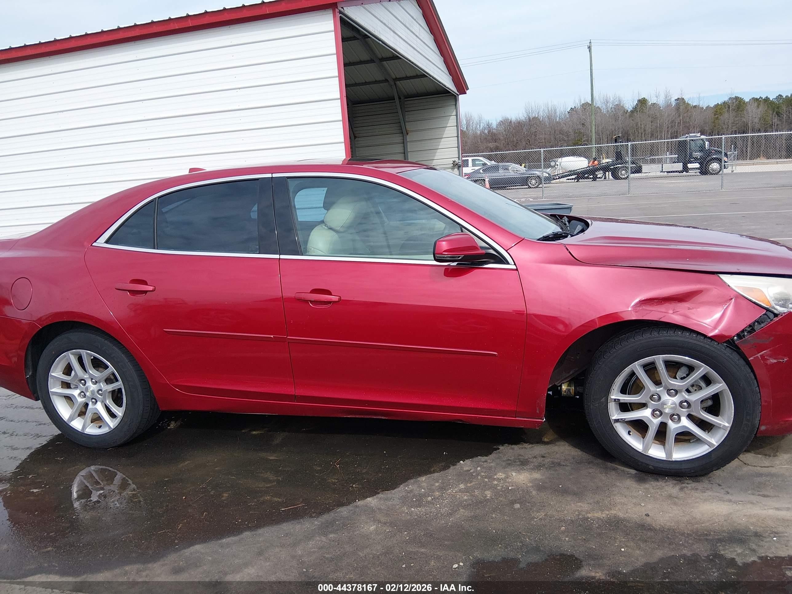 2014 Chevrolet Malibu 1lt Красный vin: 1G11C5SL2EF191255
