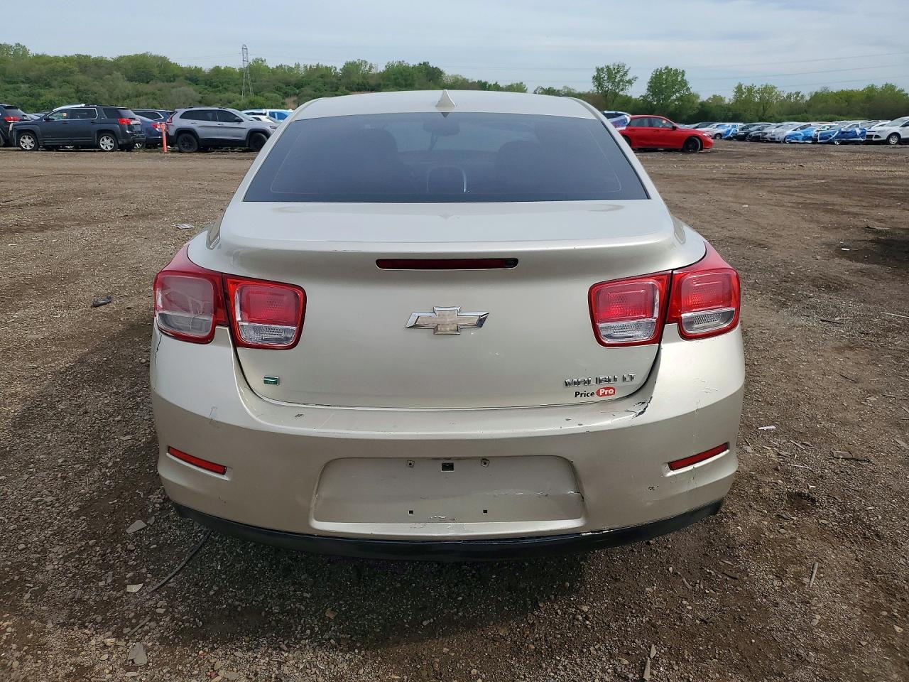 2014 Chevrolet Malibu 1lt Gold vin: 1G11C5SL2EF201900