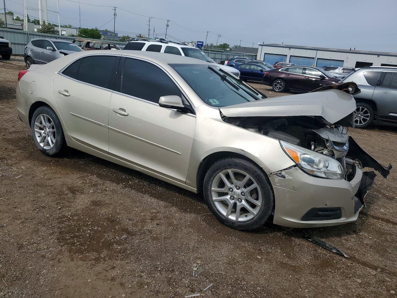 2014 Chevrolet Malibu 1lt Gold vin: 1G11C5SL2EF201900