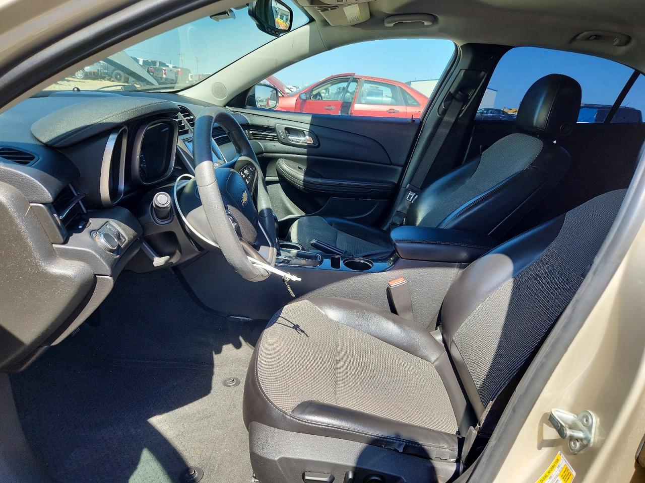 2014 Chevrolet Malibu 1lt Silver vin: 1G11C5SL2EF275513