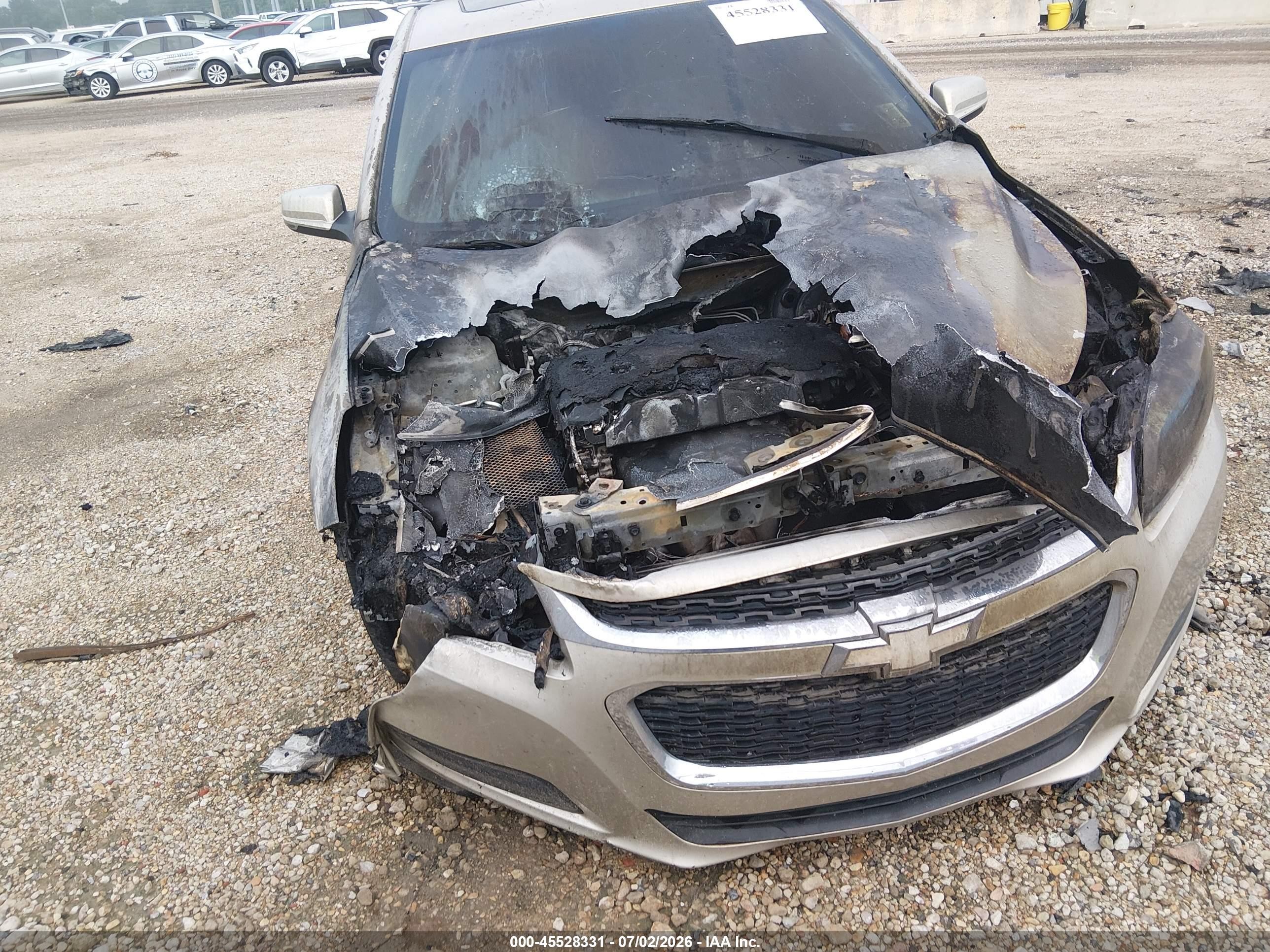 2015 Chevrolet Malibu 1lt Бежевый vin: 1G11C5SL2FF102186