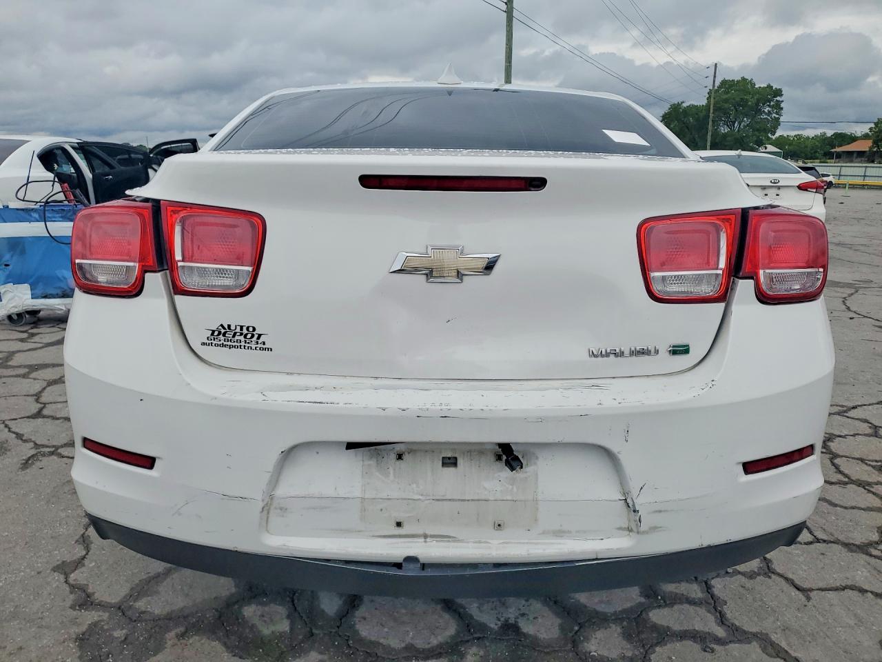 2015 Chevrolet Malibu 1lt White vin: 1G11C5SL2FF133759