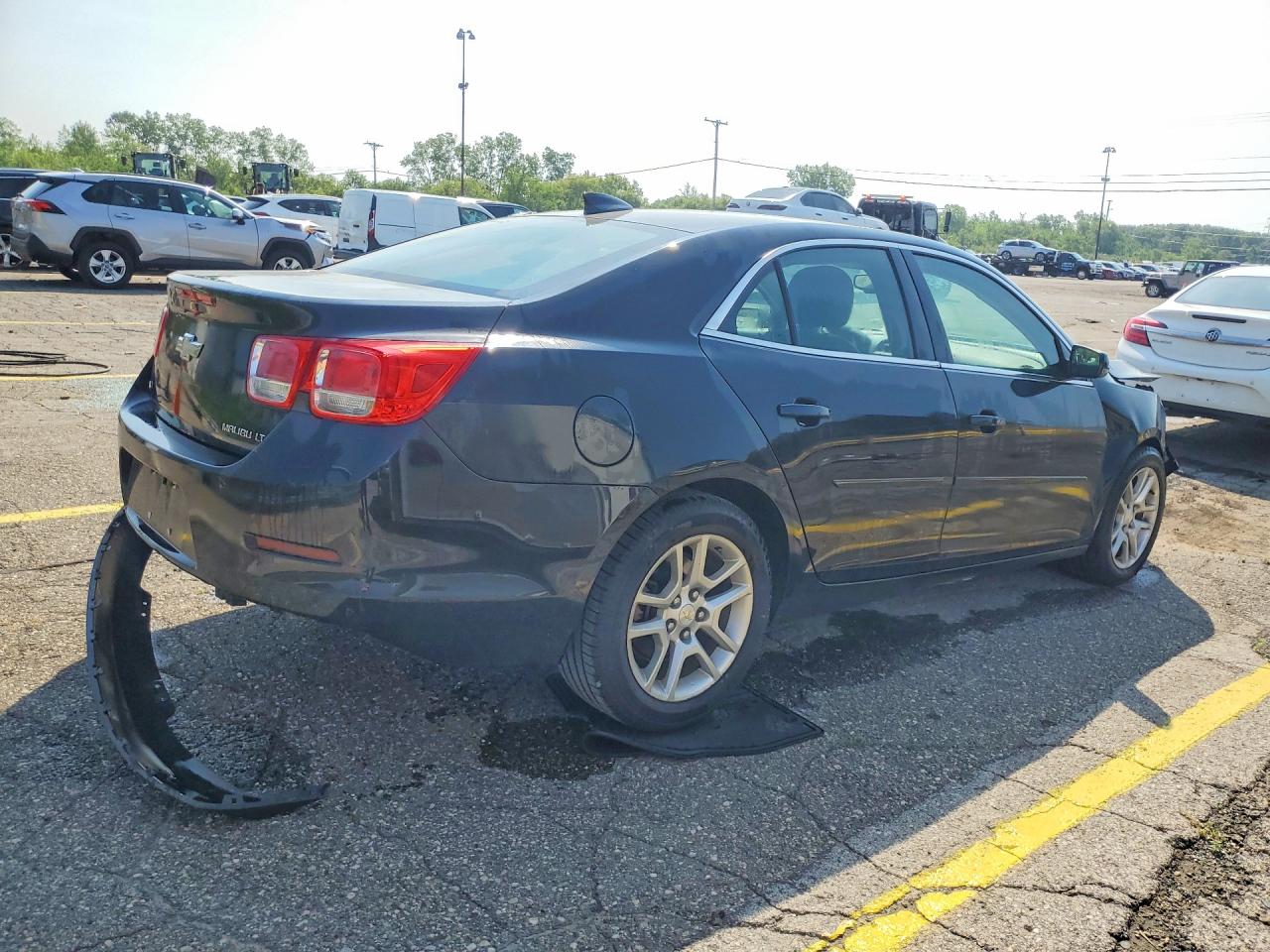 2015 Chevrolet Malibu 1lt Charcoal vin: 1G11C5SL2FF137357