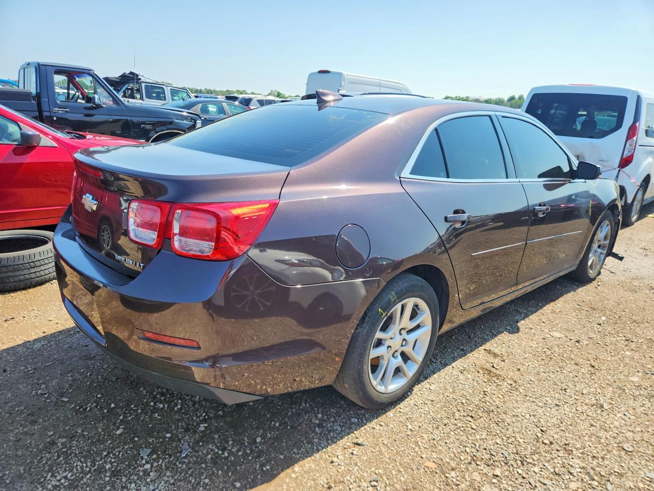 2015 Chevrolet Malibu 1lt Burgundy vin: 1G11C5SL2FF167264