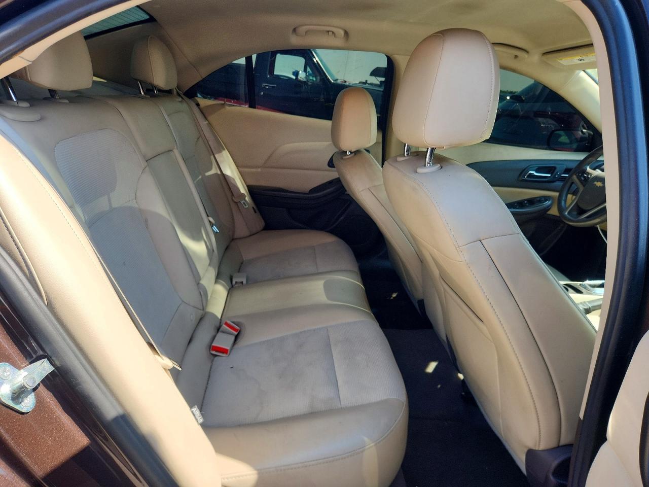 2015 Chevrolet Malibu 1lt Burgundy vin: 1G11C5SL2FF167264