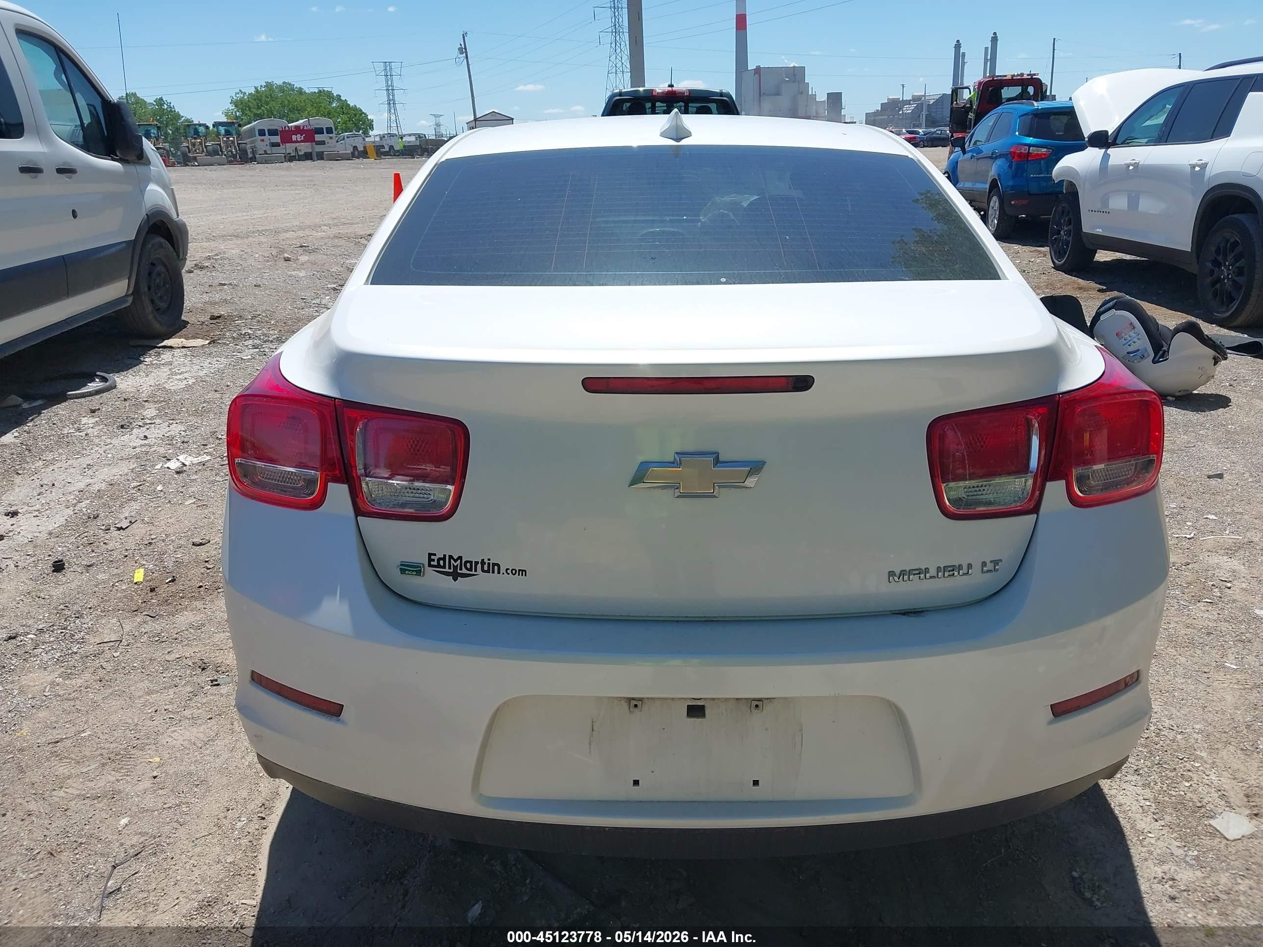 2015 Chevrolet Malibu 1lt White vin: 1G11C5SL2FF191080
