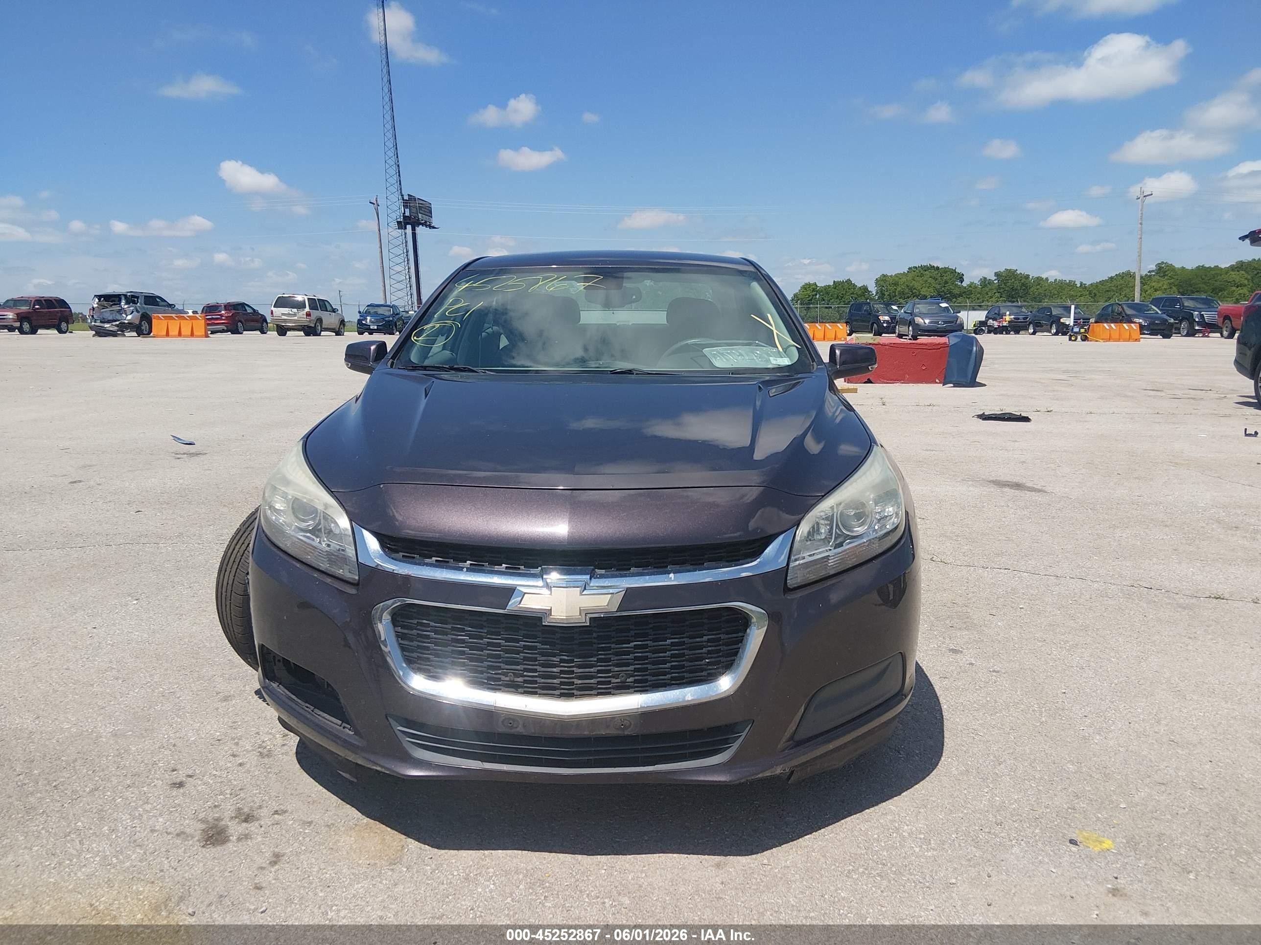 2015 Chevrolet Malibu 1lt Purple vin: 1G11C5SL2FF198479