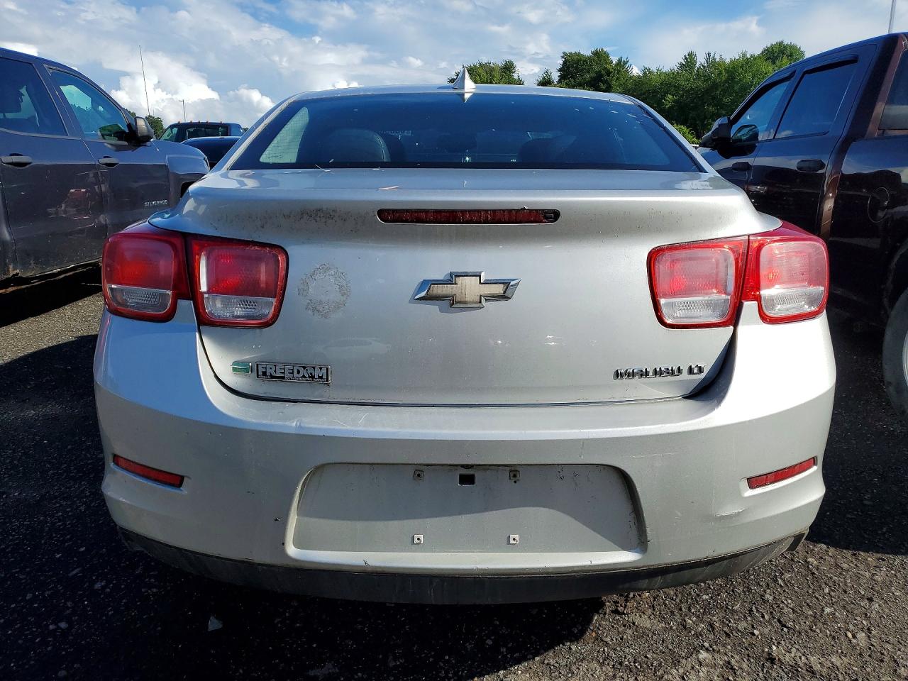 2015 Chevrolet Malibu 1lt Серебряный vin: 1G11C5SL2FF202031