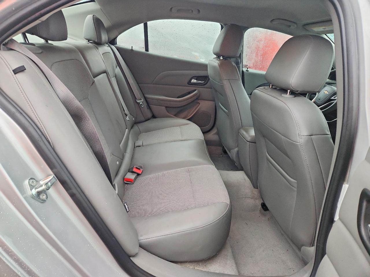 2015 Chevrolet Malibu 1lt Silver vin: 1G11C5SL2FF207293