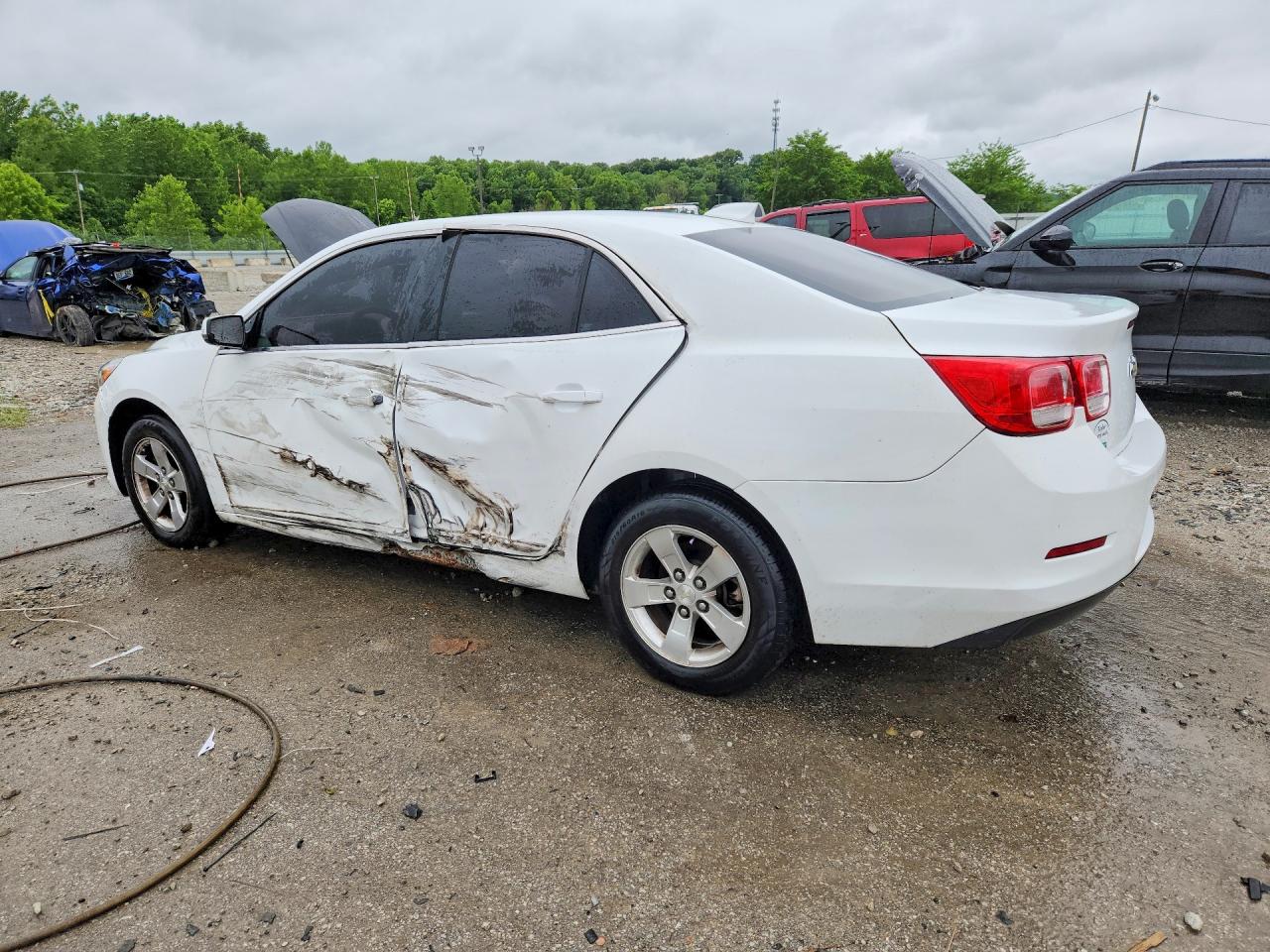 2015 Chevrolet Malibu 1lt White vin: 1G11C5SL2FF272077