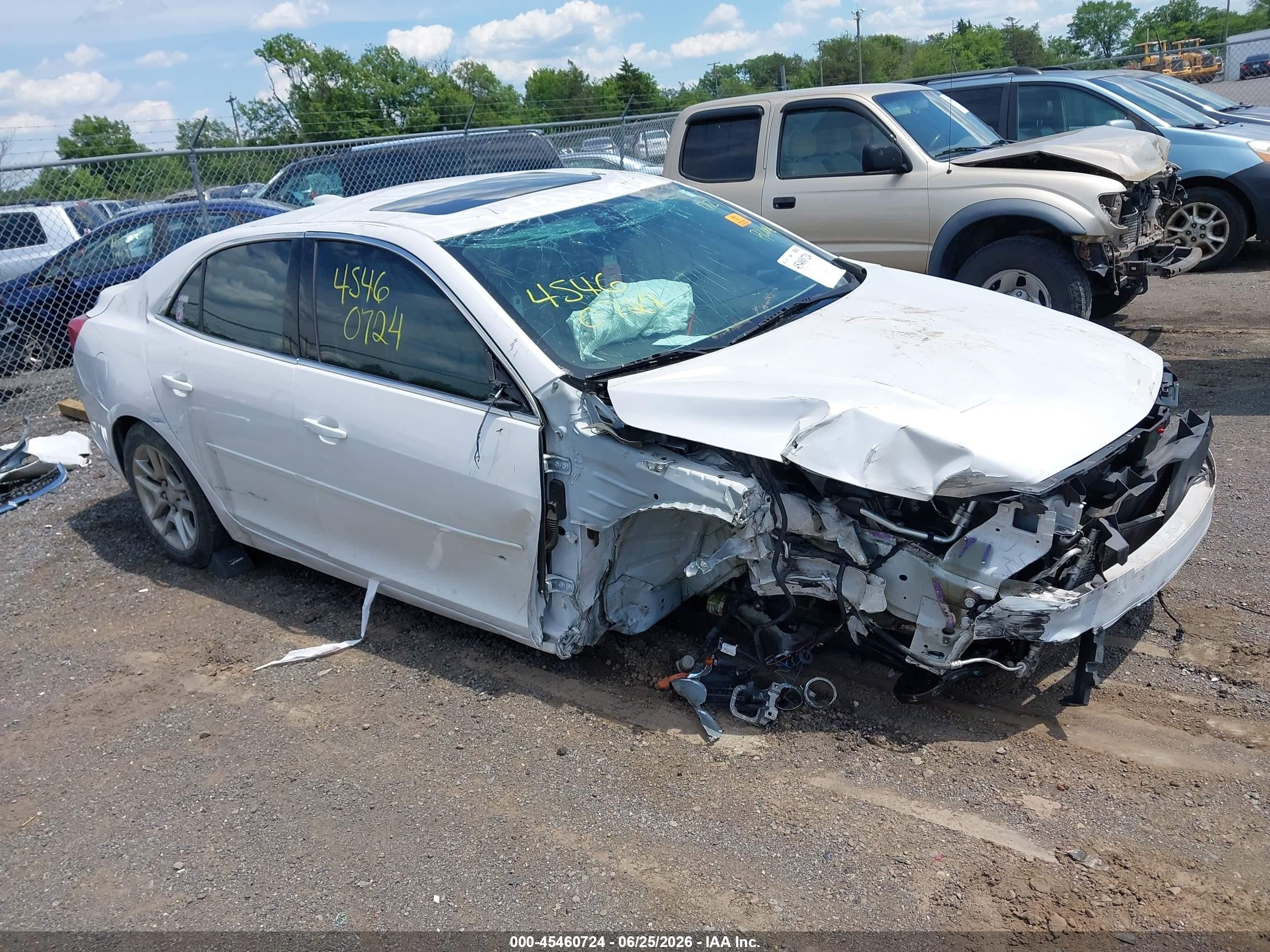 2015 Chevrolet Malibu 1lt White vin: 1G11C5SL2FF283855