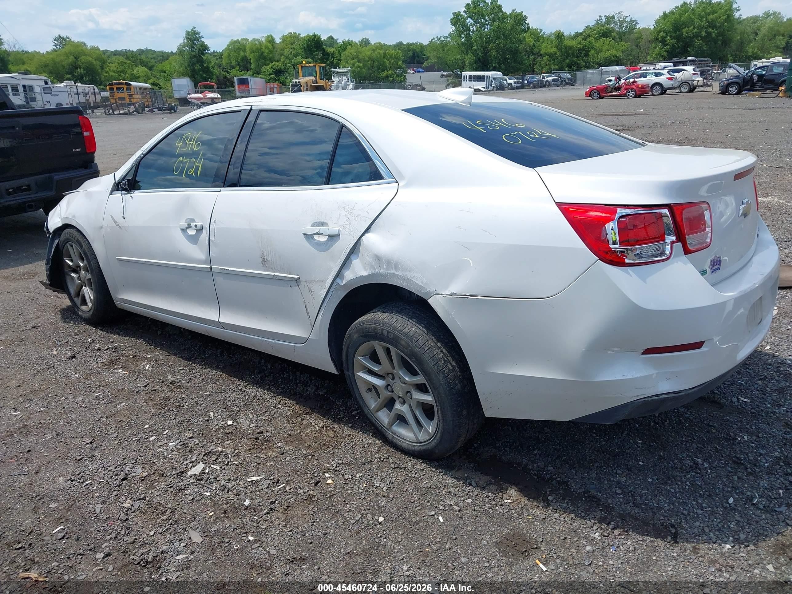 2015 Chevrolet Malibu 1lt White vin: 1G11C5SL2FF283855