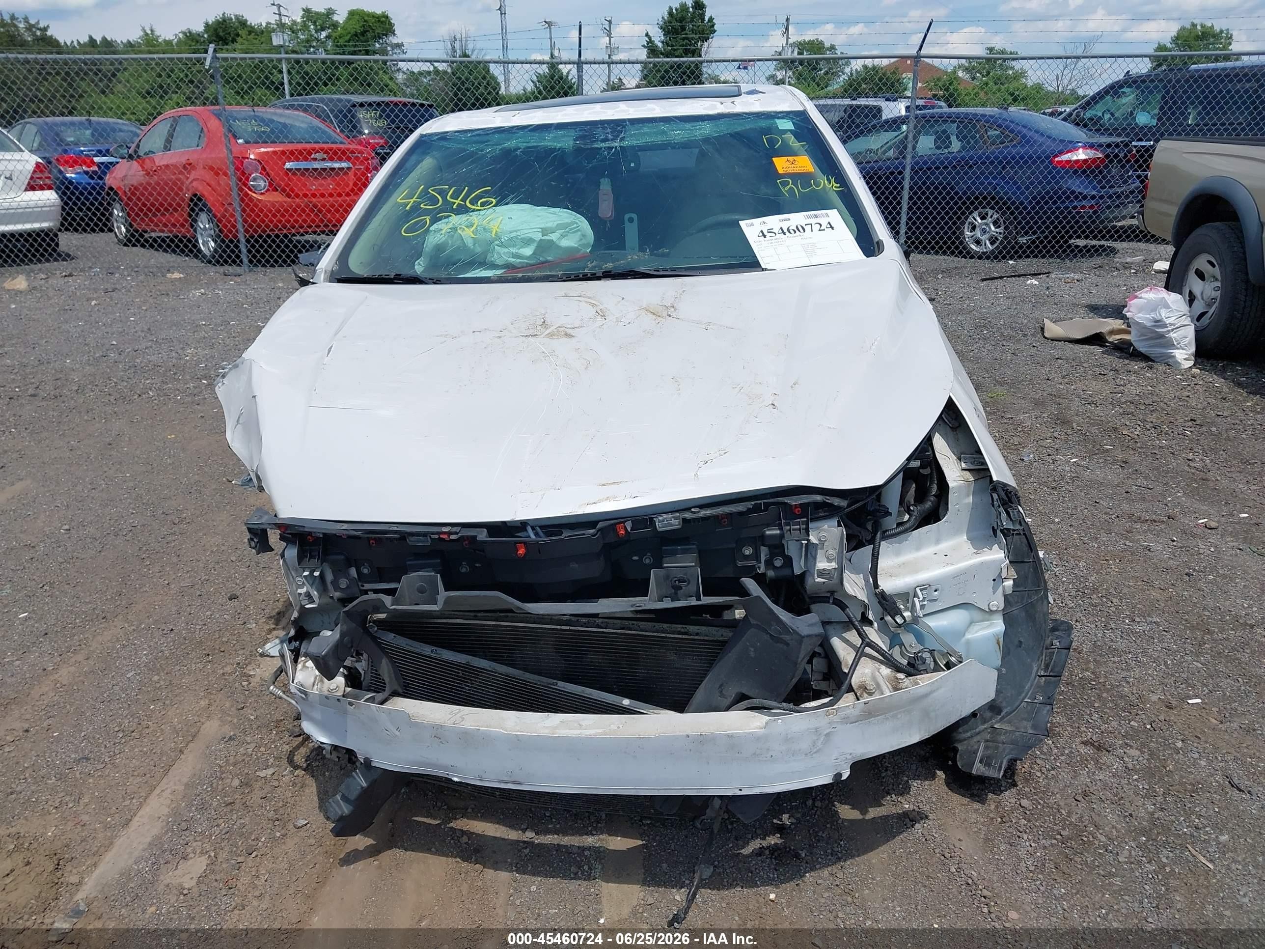 2015 Chevrolet Malibu 1lt White vin: 1G11C5SL2FF283855