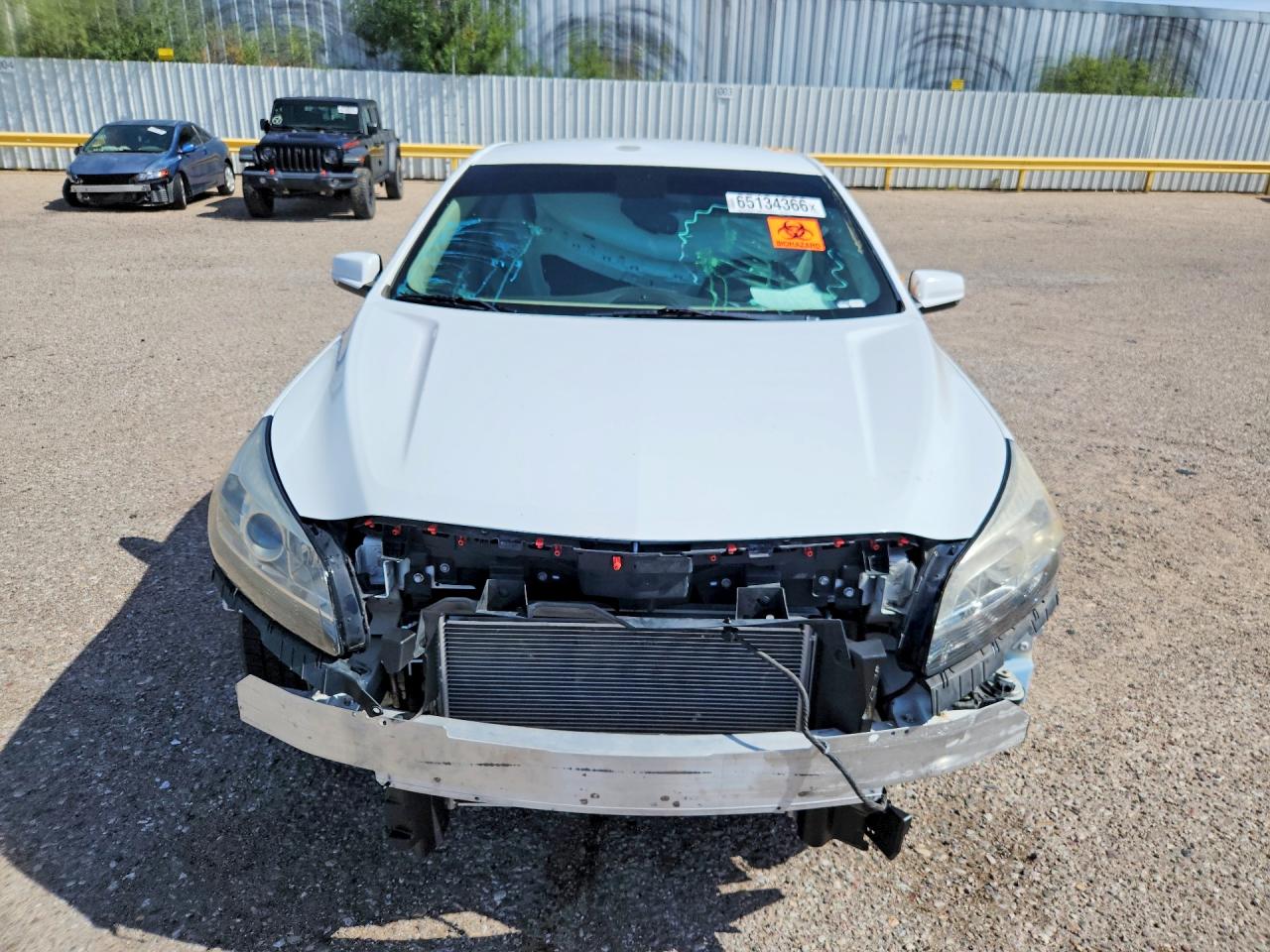 2015 Chevrolet Malibu 1lt Белый vin: 1G11C5SL2FF304302