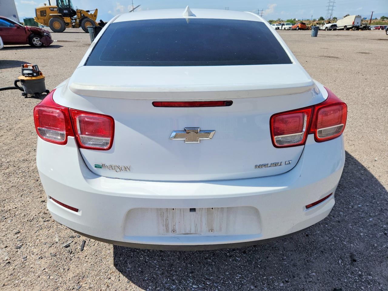 2015 Chevrolet Malibu 1lt Белый vin: 1G11C5SL2FF304302