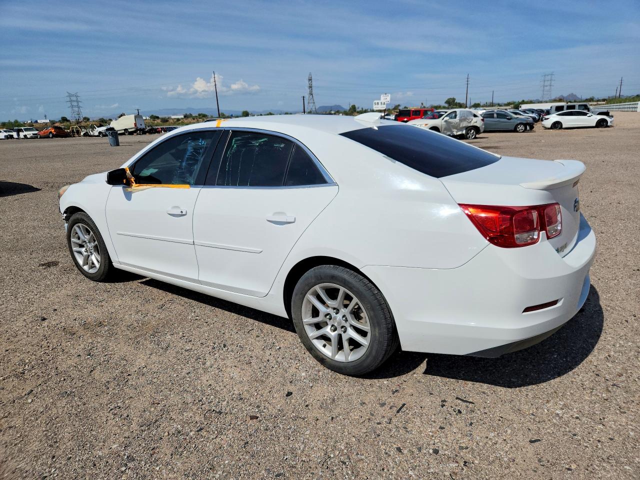 2015 Chevrolet Malibu 1lt Белый vin: 1G11C5SL2FF304302