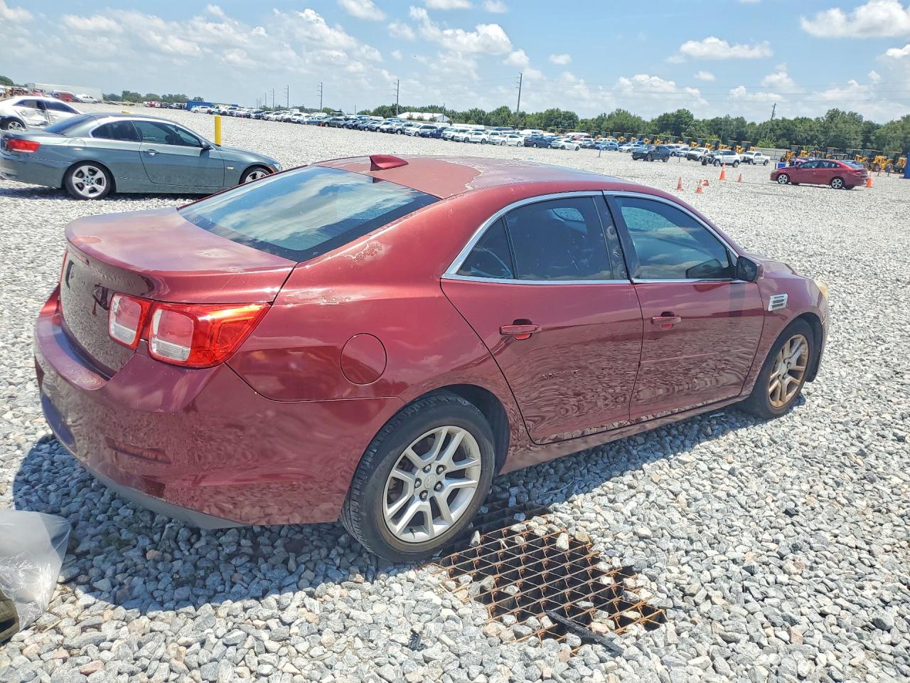 2015 Chevrolet Malibu 1lt Burgundy vin: 1G11C5SL2FF348610