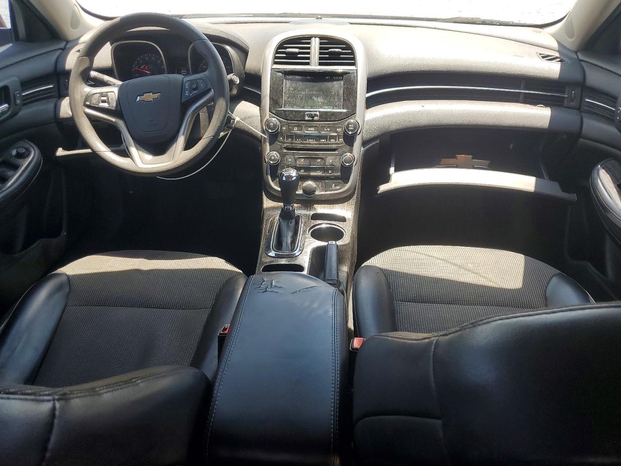 2015 Chevrolet Malibu 1lt Burgundy vin: 1G11C5SL2FF348610