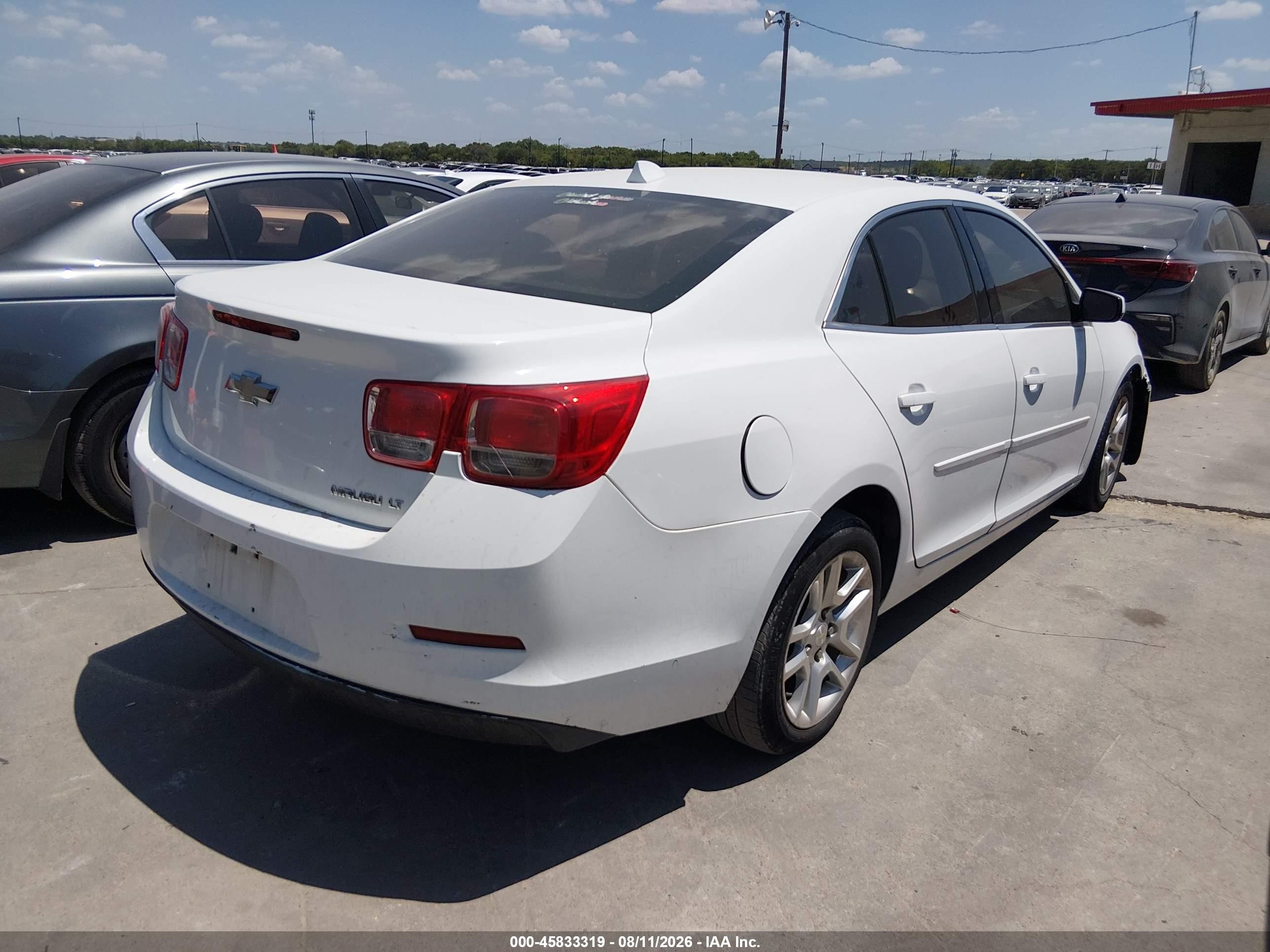 2014 Chevrolet Malibu 1lt White vin: 1G11C5SL3EF125586