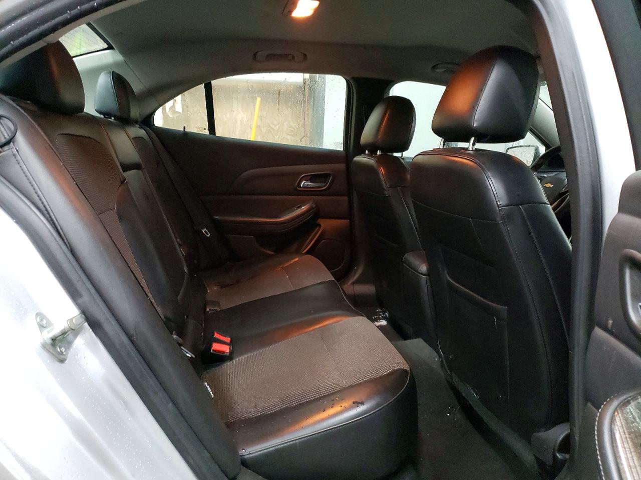 2014 Chevrolet Malibu 1lt Silver vin: 1G11C5SL3EF153565