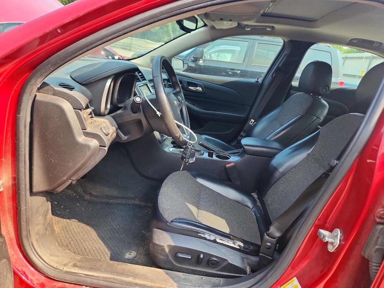 2014 Chevrolet Malibu 1lt Burgundy vin: 1G11C5SL3EF157468