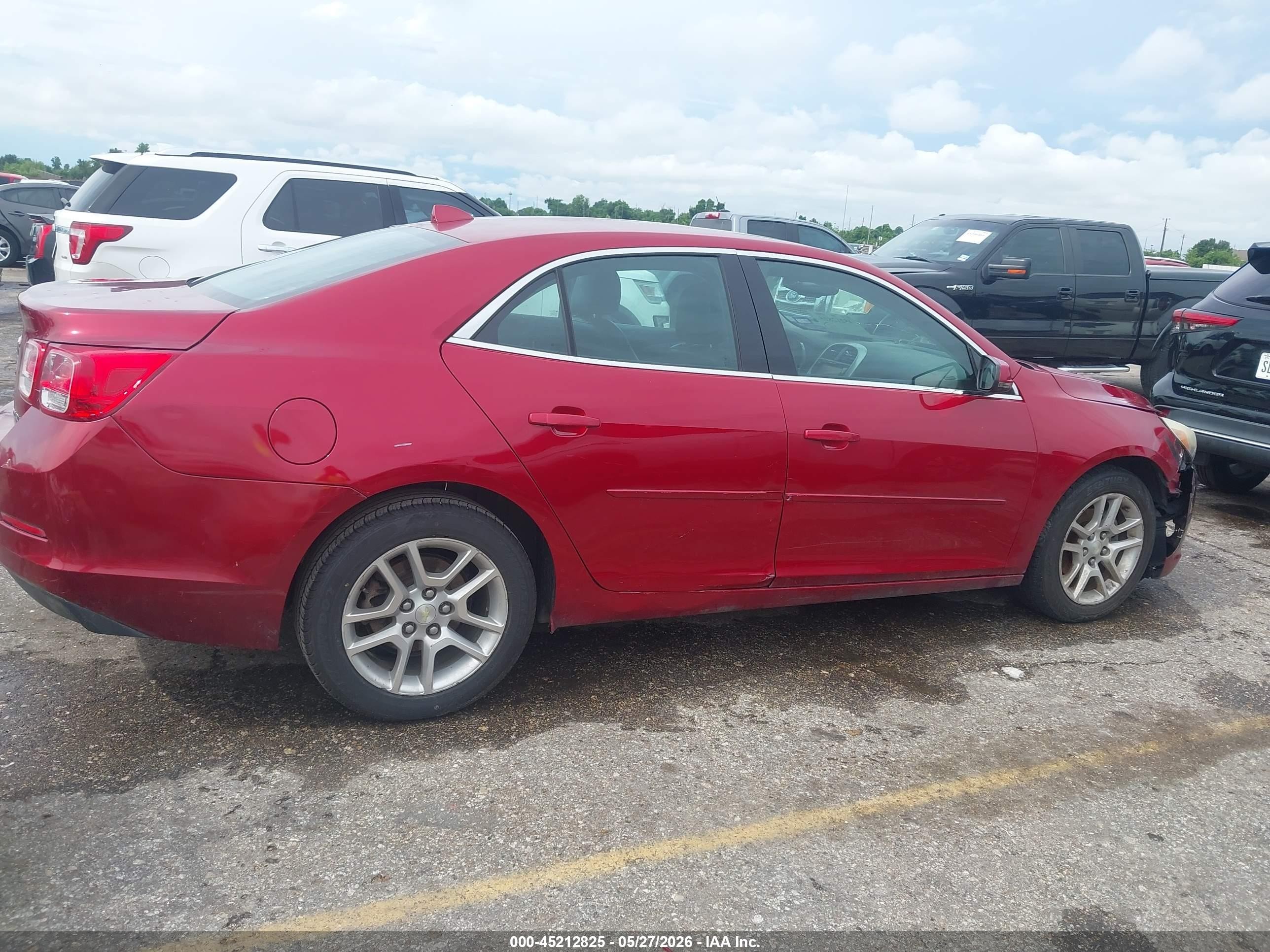 2014 Chevrolet Malibu 1lt Maroon vin: 1G11C5SL3EF163559