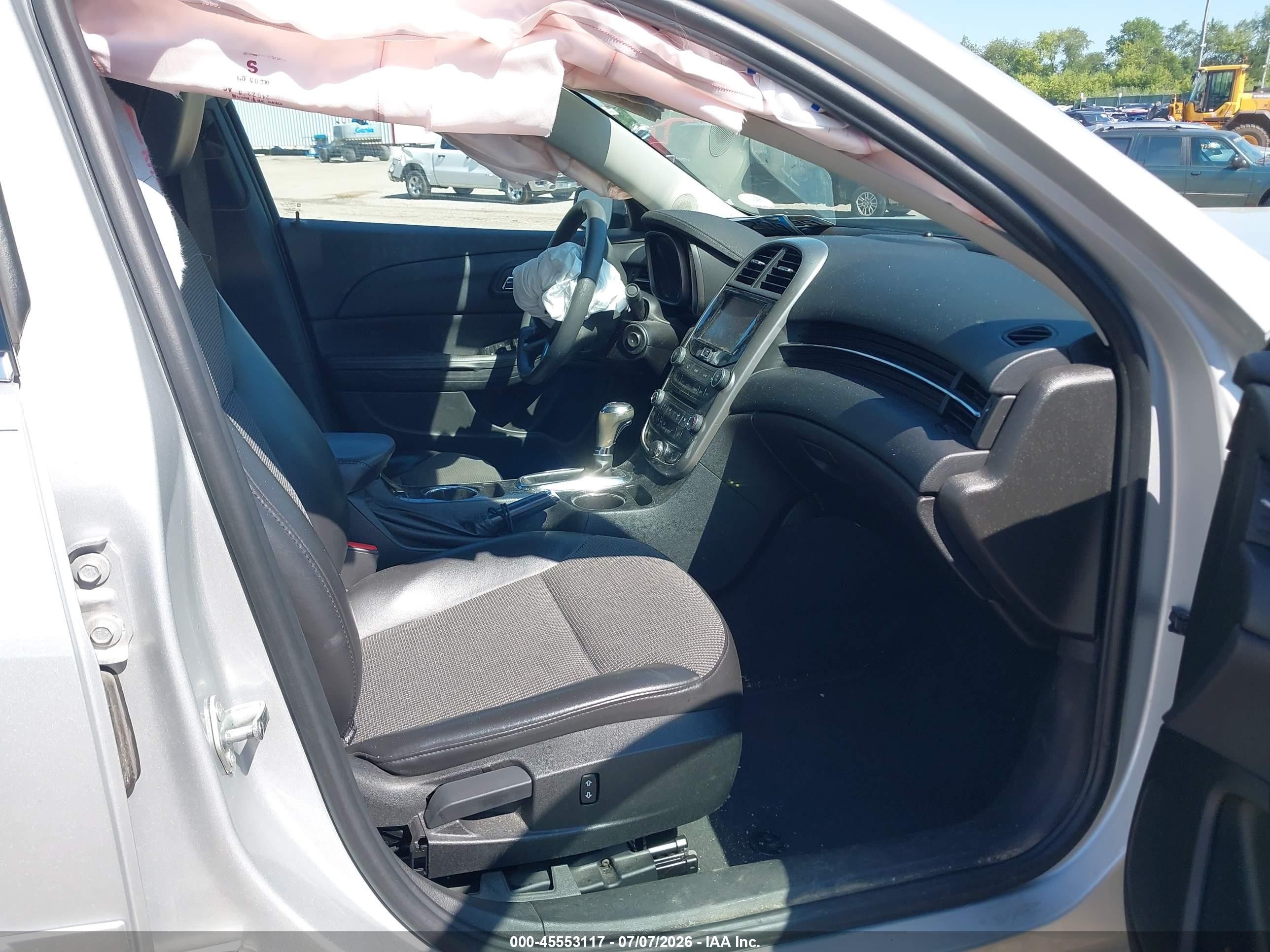 2014 Chevrolet Malibu 1lt Серебряный vin: 1G11C5SL3EF187666