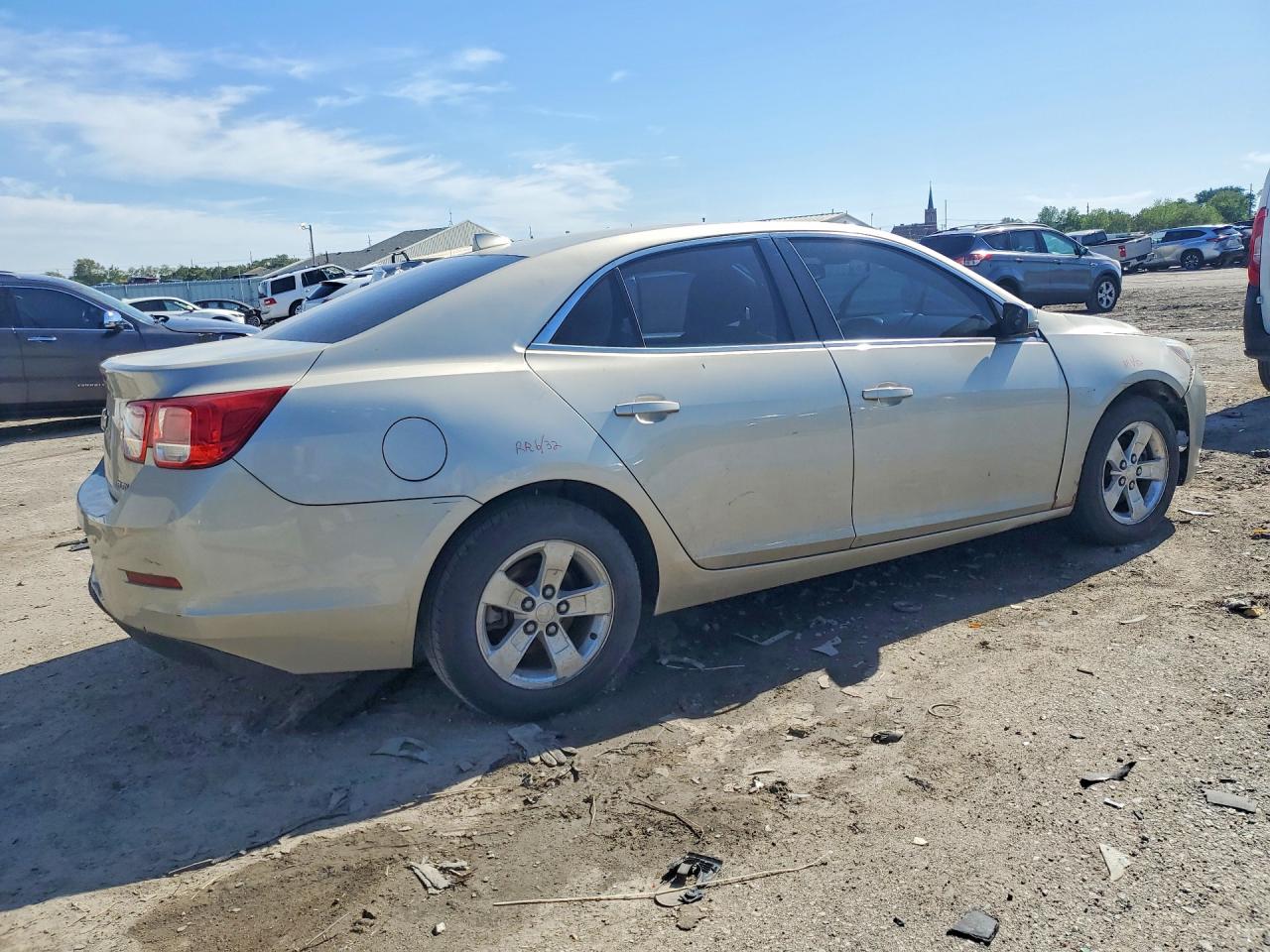 2014 Chevrolet Malibu 1lt Бежевый vin: 1G11C5SL3EF295575
