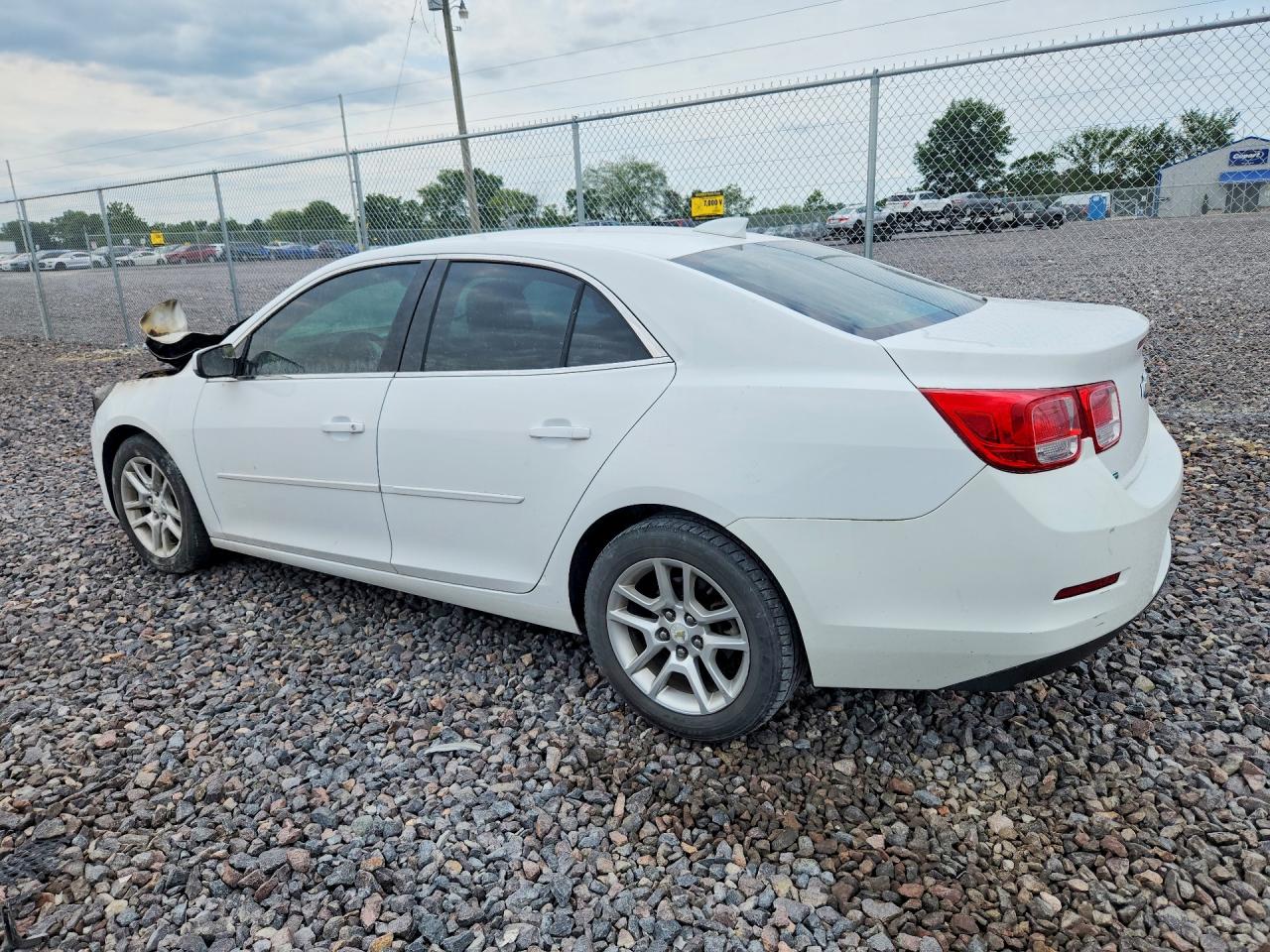 2015 Chevrolet Malibu 1lt White vin: 1G11C5SL3FF190987