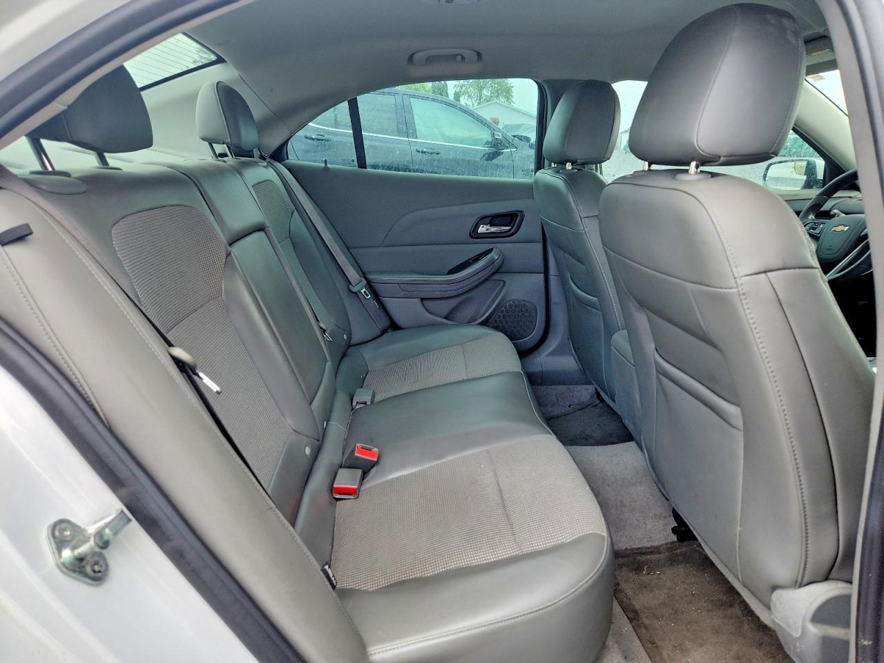 2015 Chevrolet Malibu 1lt White vin: 1G11C5SL3FF190987