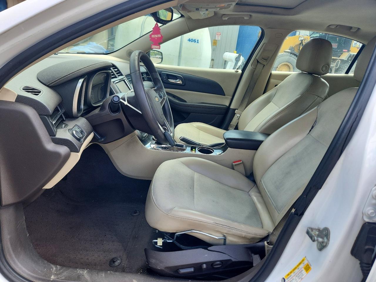 2015 Chevrolet Malibu 1lt White vin: 1G11C5SL3FF235006