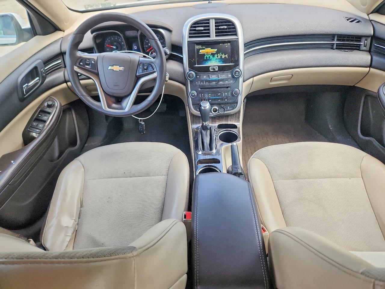 2015 Chevrolet Malibu 1lt White vin: 1G11C5SL3FF235006