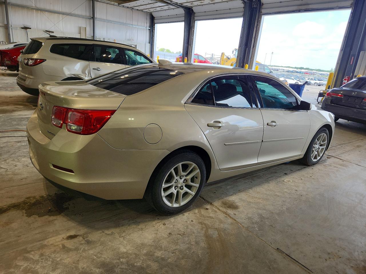 2015 Chevrolet Malibu 1lt Tan vin: 1G11C5SL3FF254297