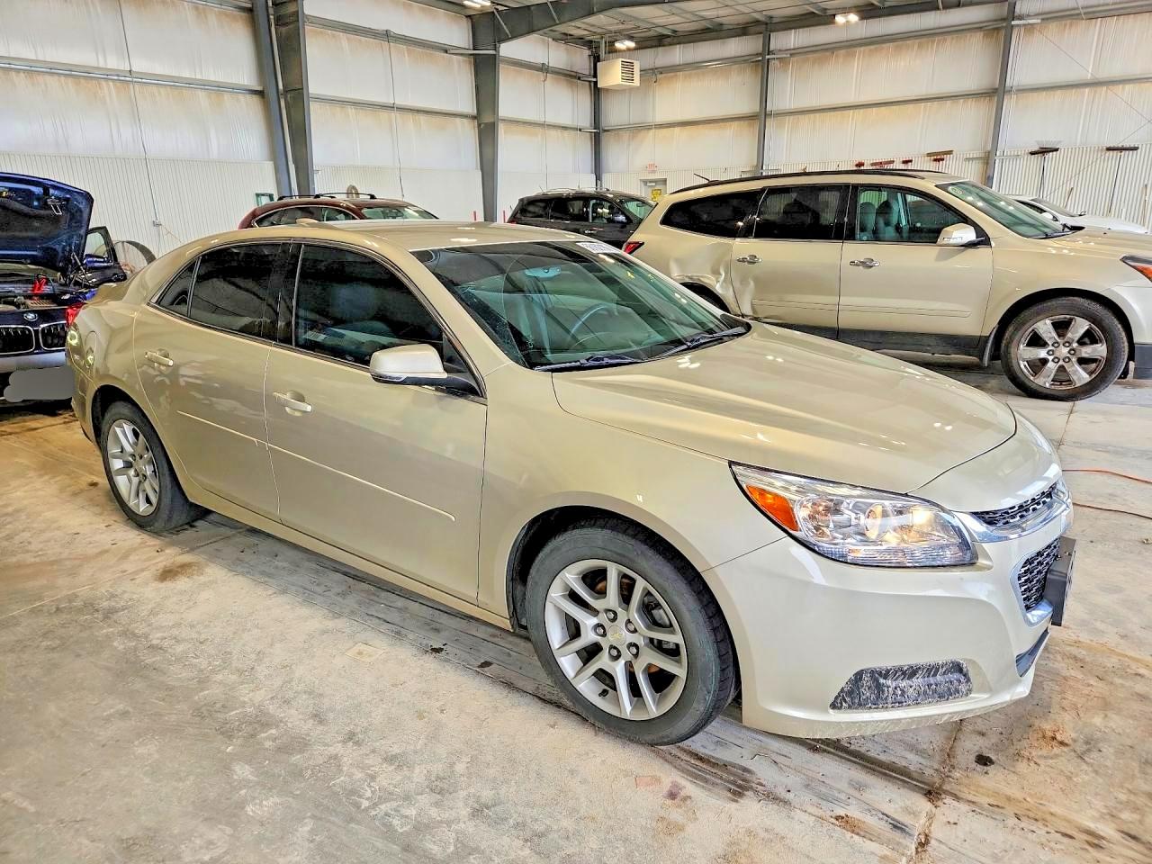 2015 Chevrolet Malibu 1lt Tan vin: 1G11C5SL3FF254297