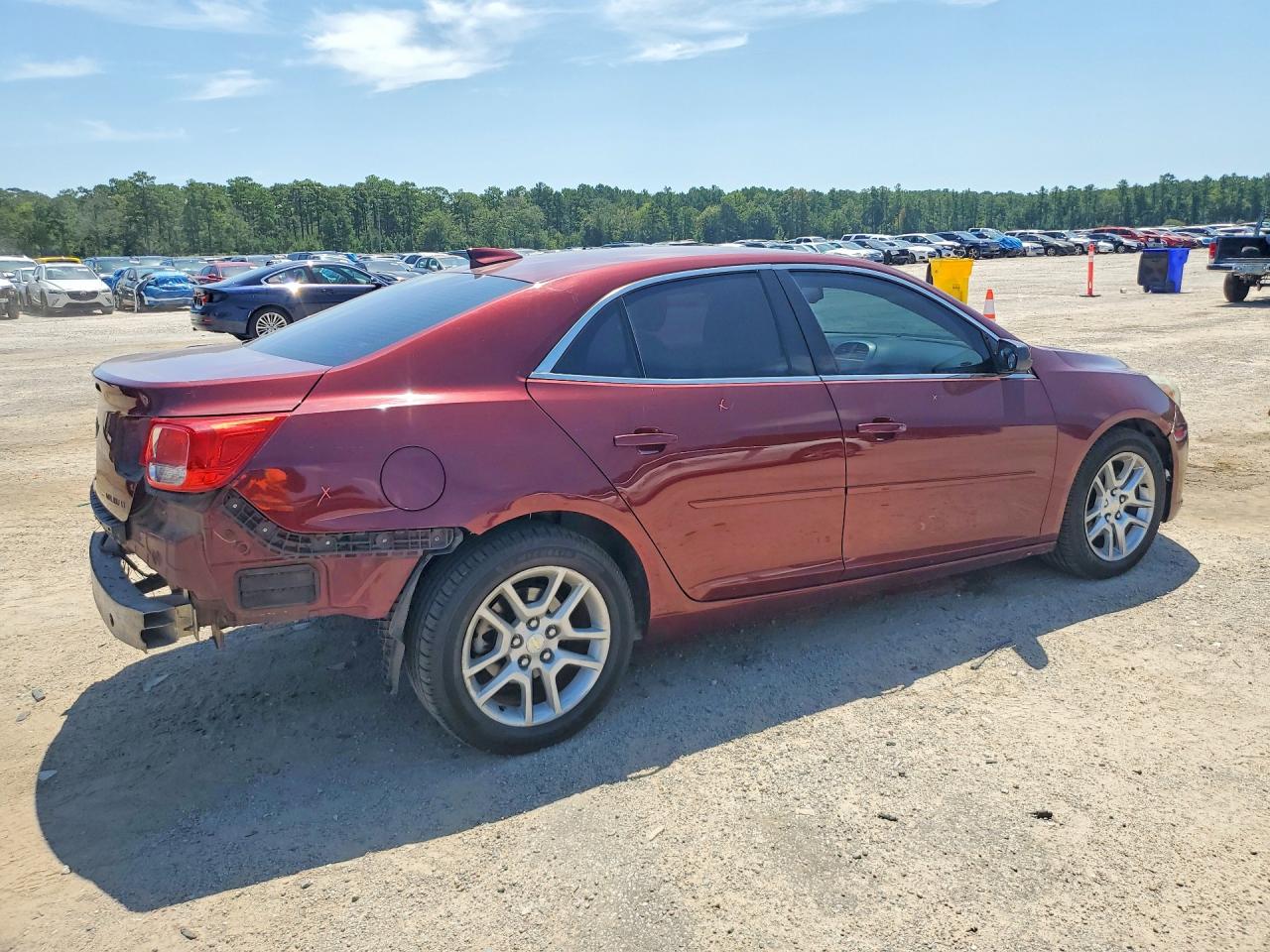 2015 Chevrolet Malibu 1lt Maroon vin: 1G11C5SL3FF264280