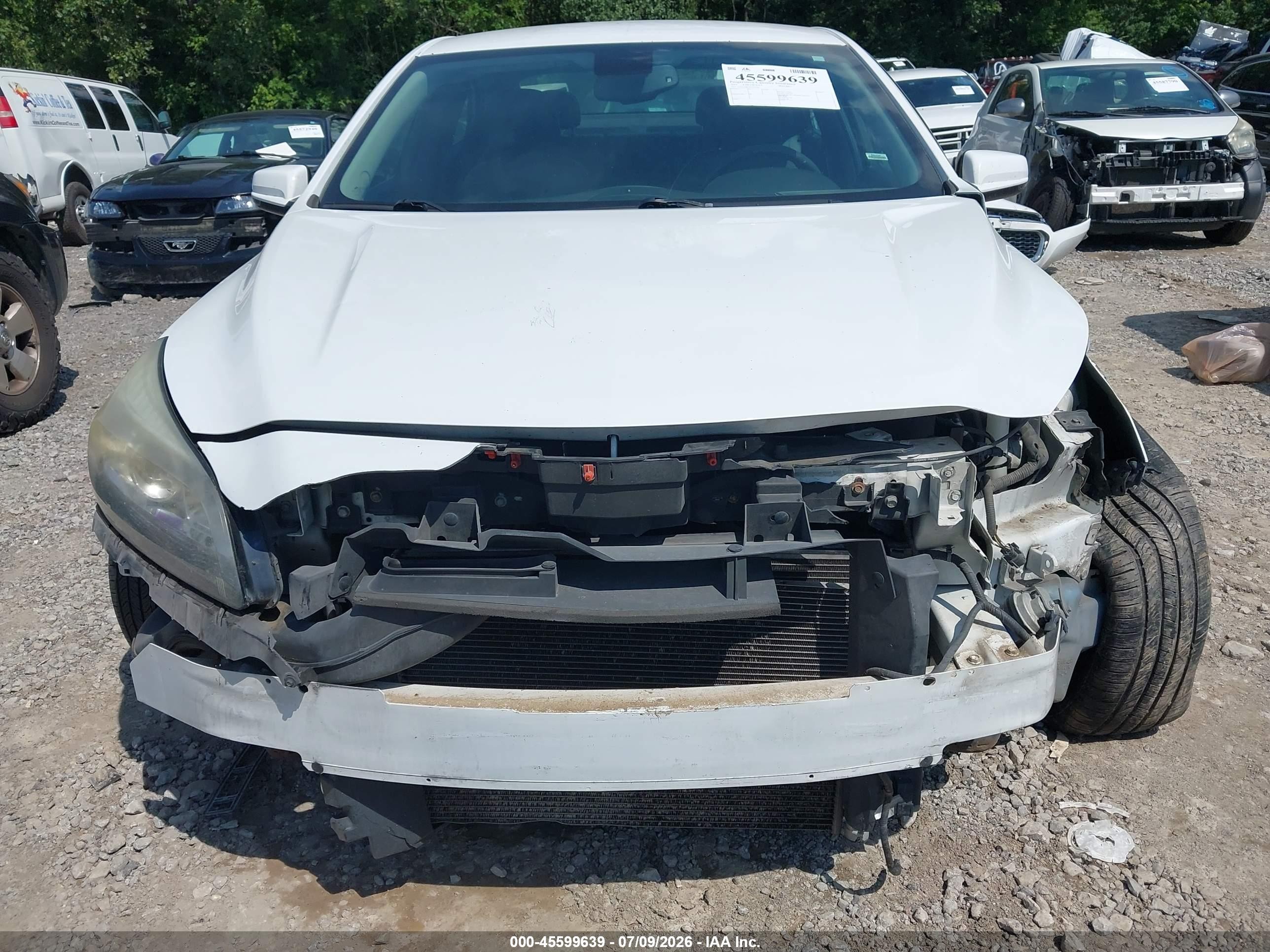 2015 Chevrolet Malibu 1lt White vin: 1G11C5SL3FF272105