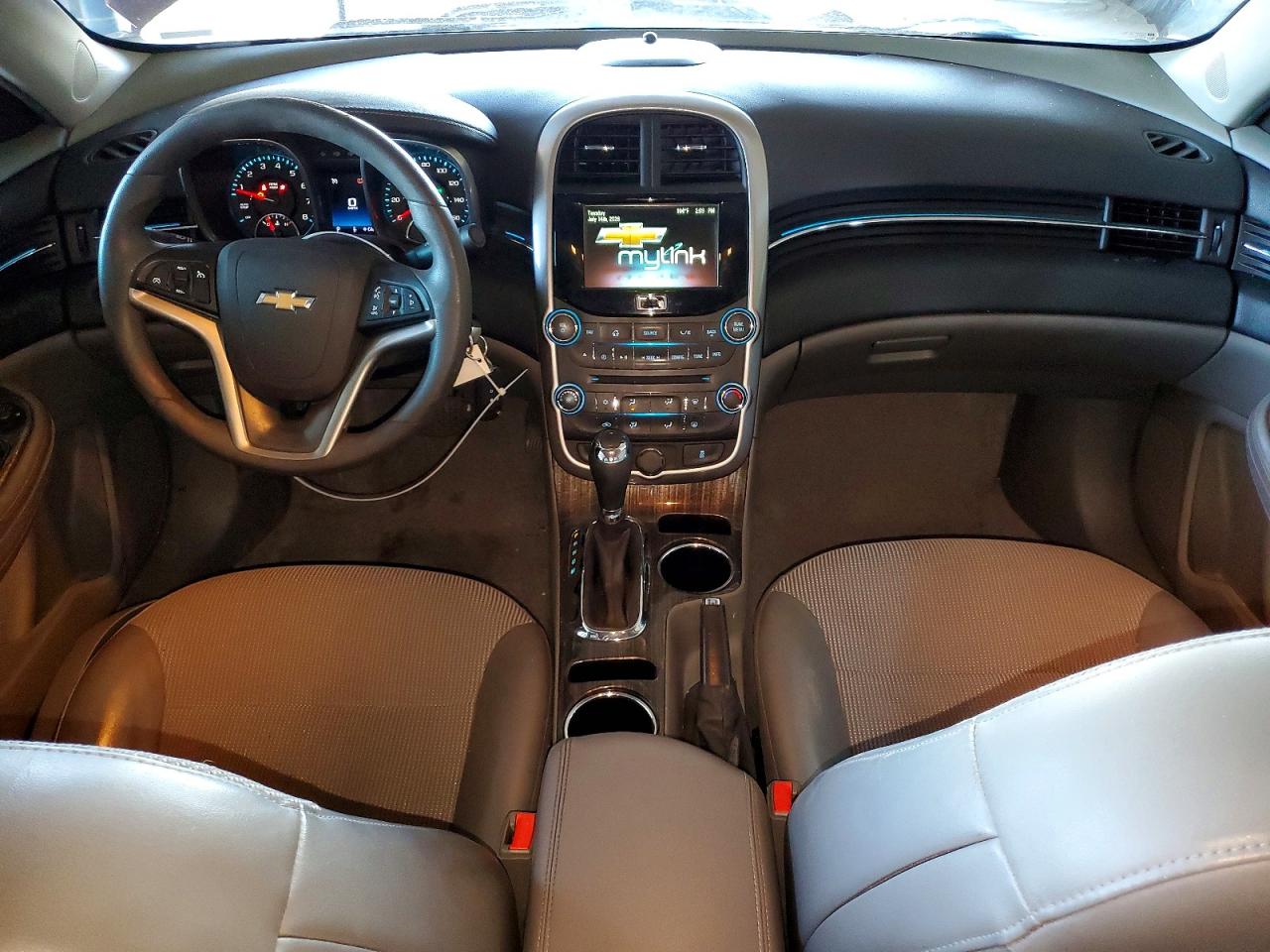 2015 Chevrolet Malibu 1lt Красный vin: 1G11C5SL3FF348924