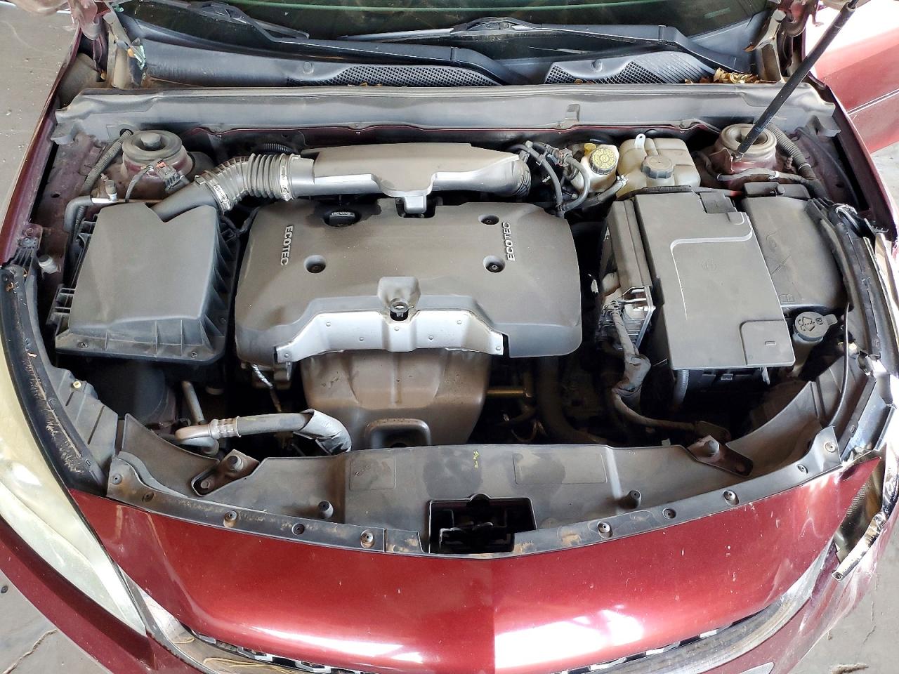 2015 Chevrolet Malibu 1lt Красный vin: 1G11C5SL3FF348924